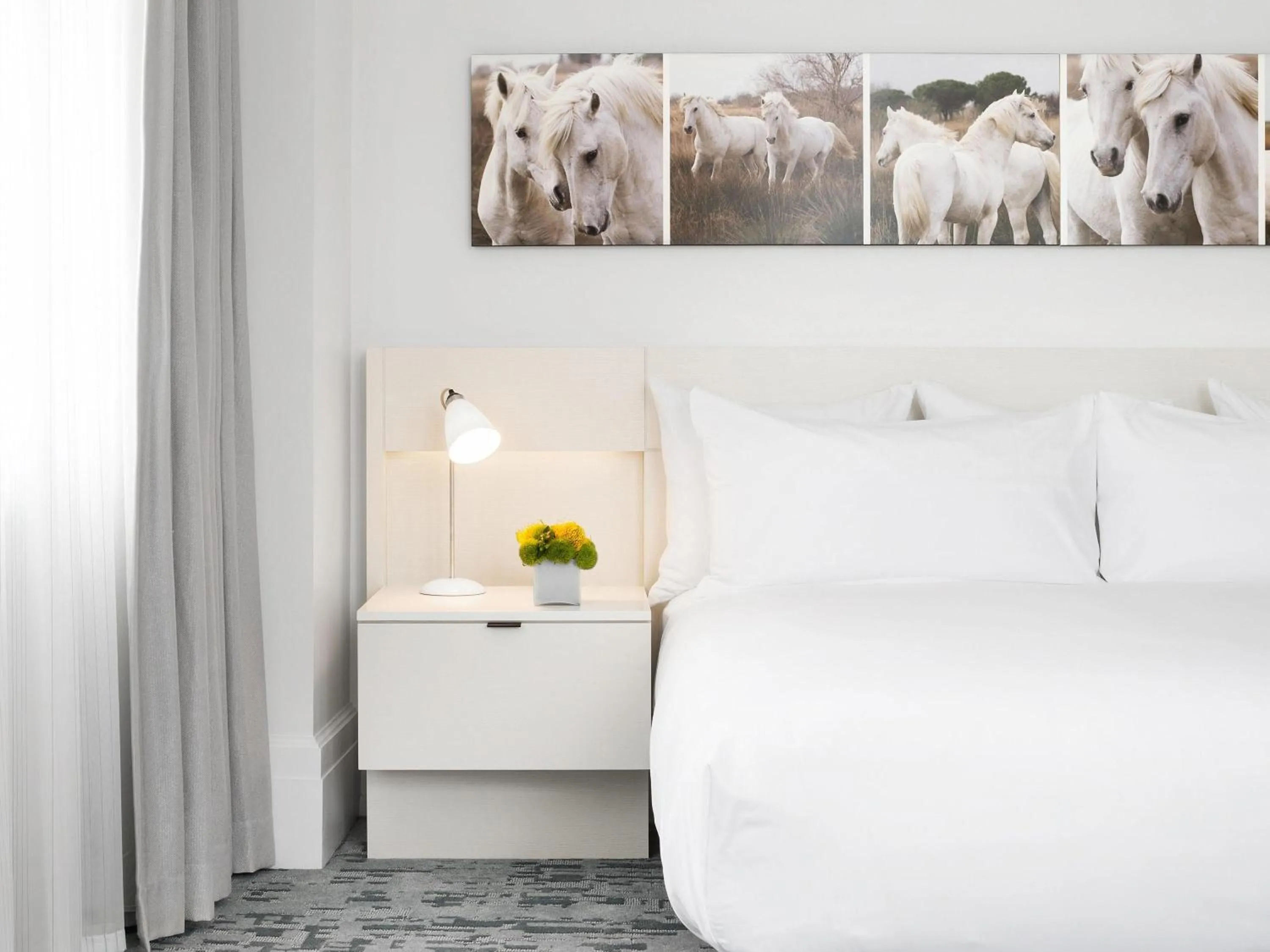 Bedroom, Bed in 21c Museum Hotel Lexington