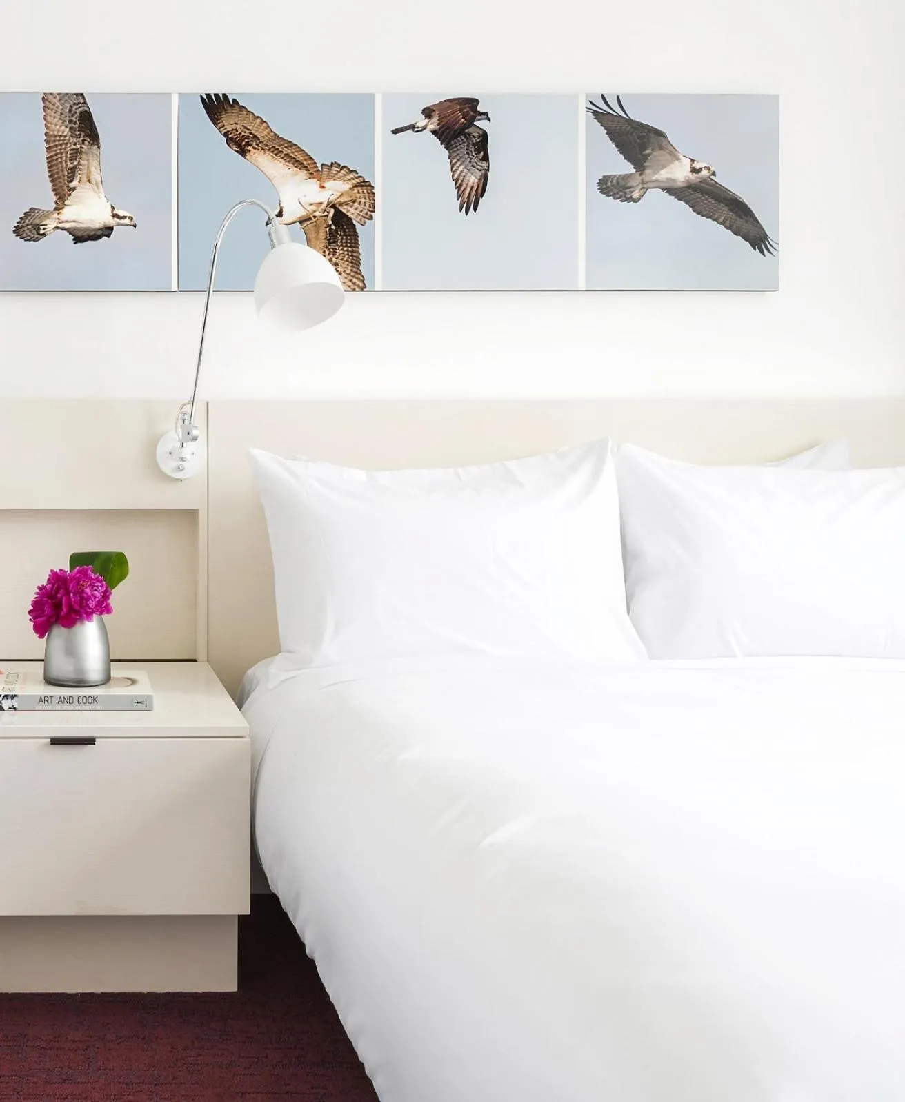 Bedroom, Bed in 21c Museum Hotel Lexington