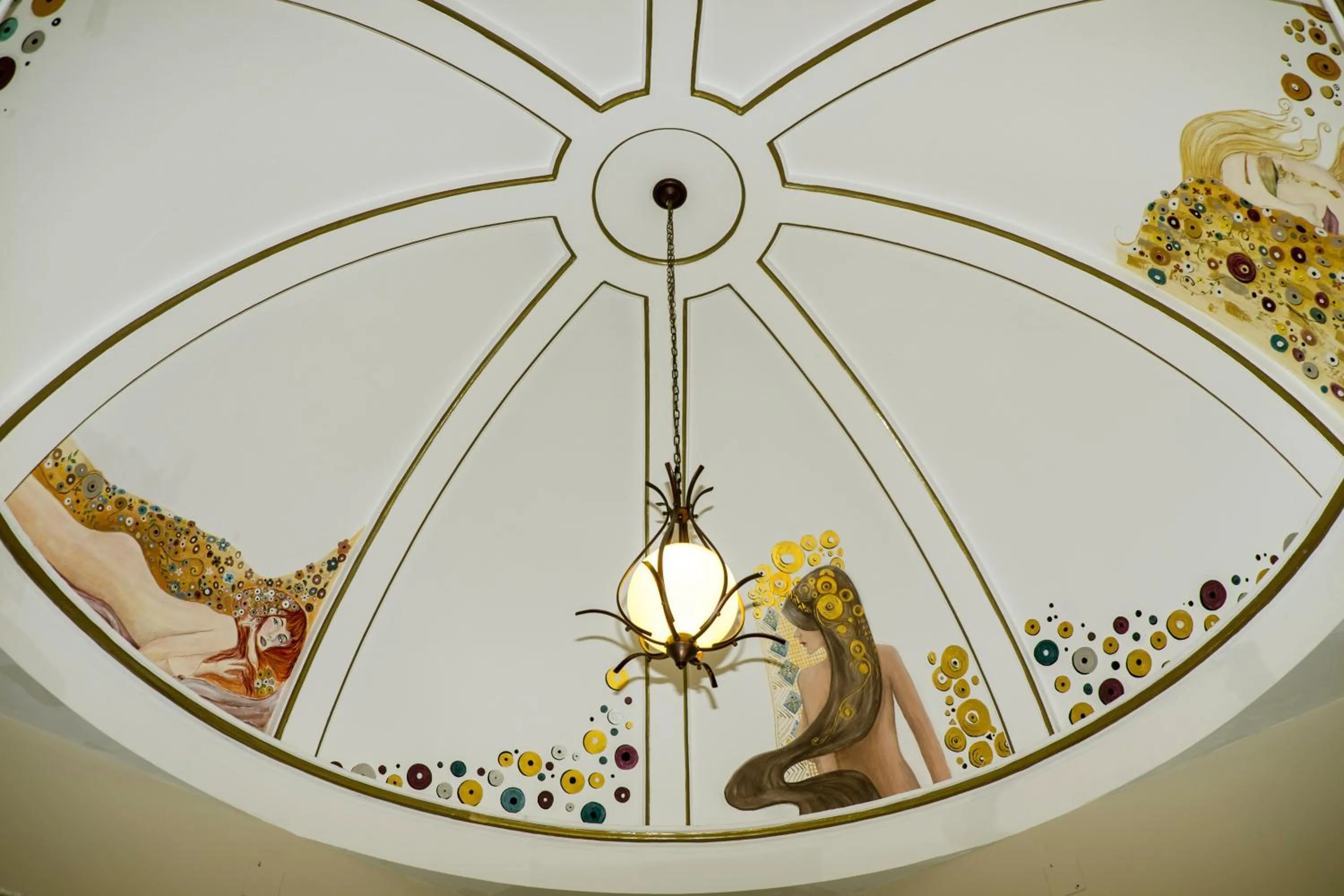 Decorative detail in La Coupole Hotel