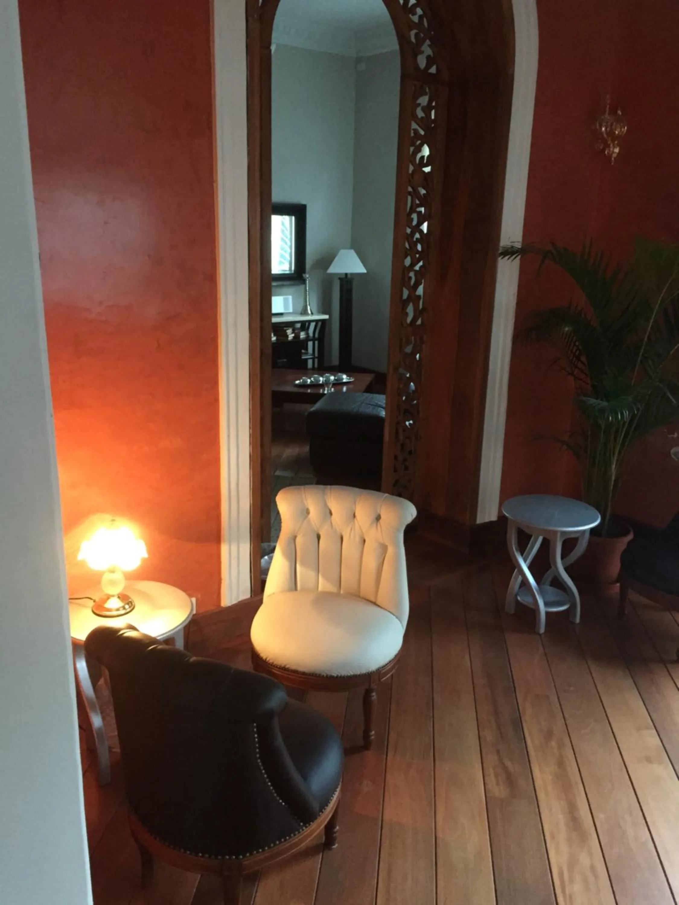 Communal lounge/ TV room in La Coupole Hotel