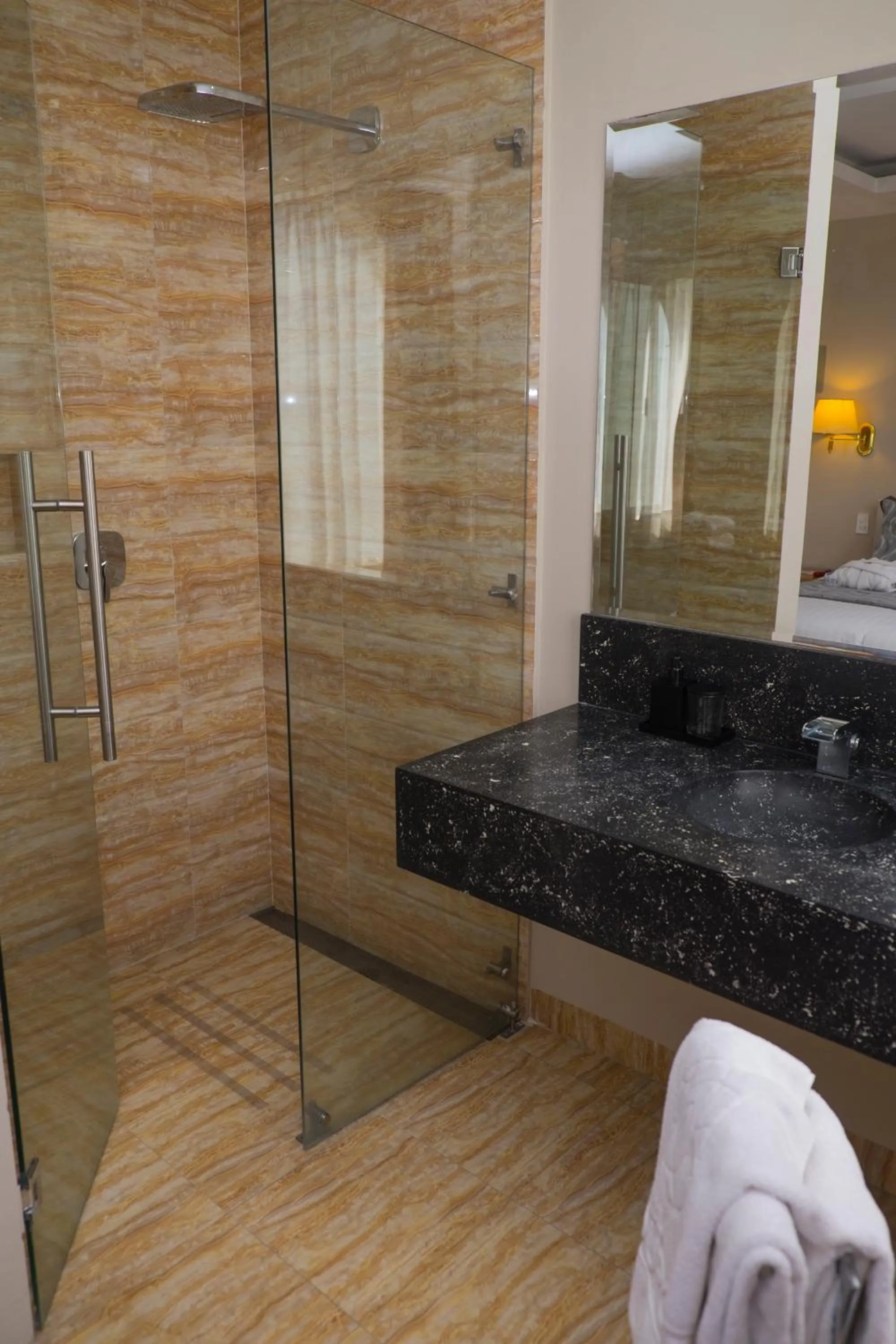 Bathroom in La Coupole Hotel