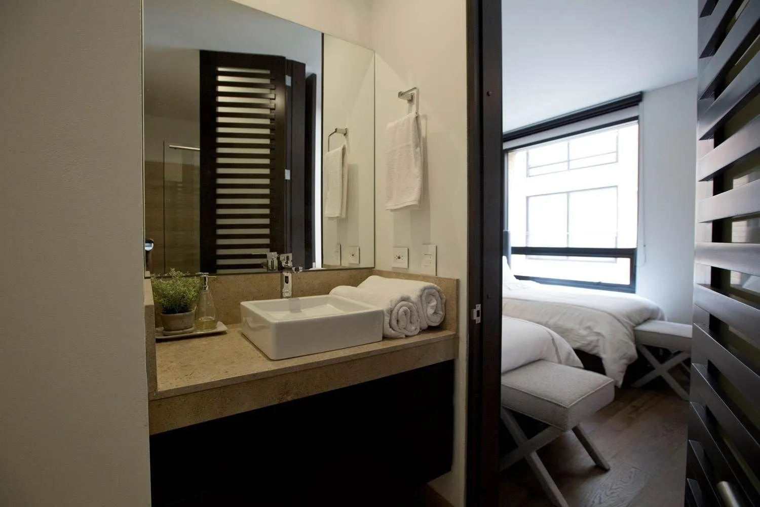 Toilet in Attik Luxury Apts