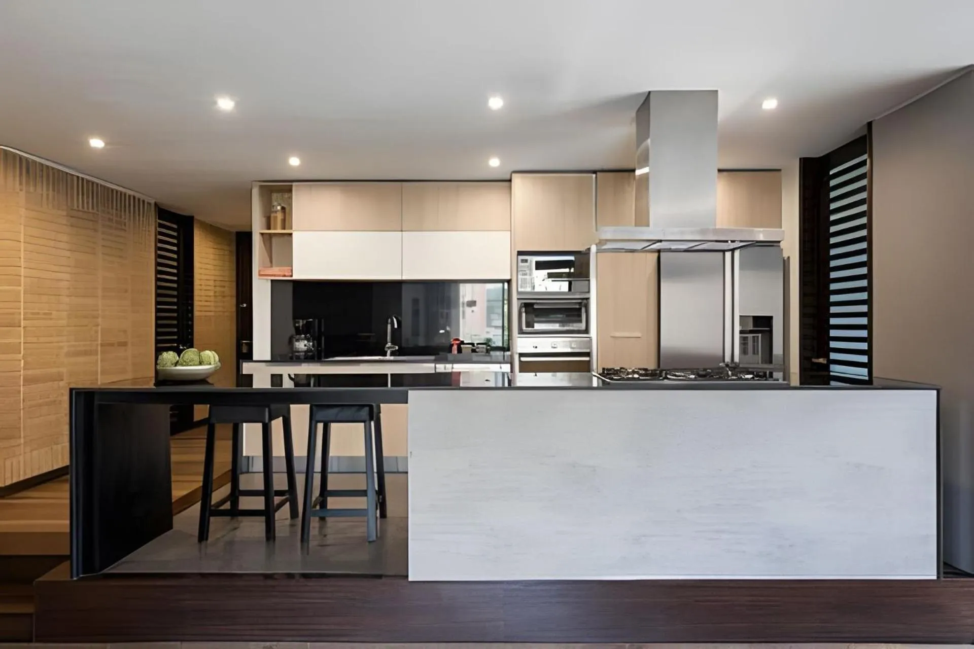 Kitchen or kitchenette in Attik Luxury Apts