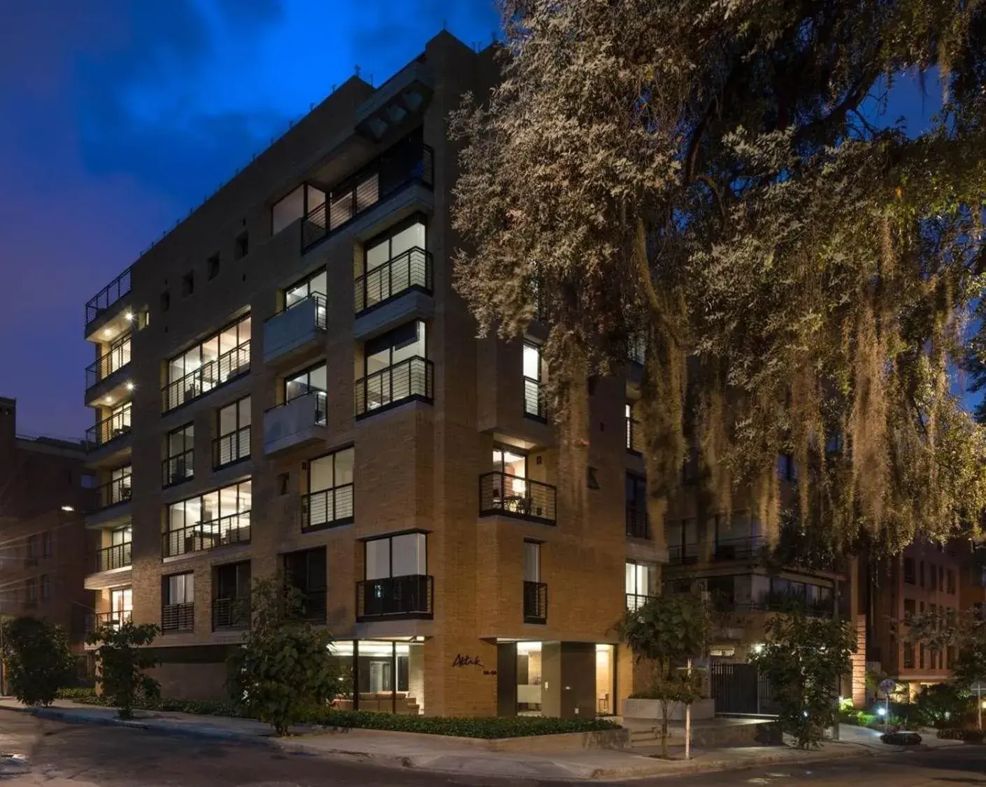 Attik Luxury Apts Attik Luxury Apts