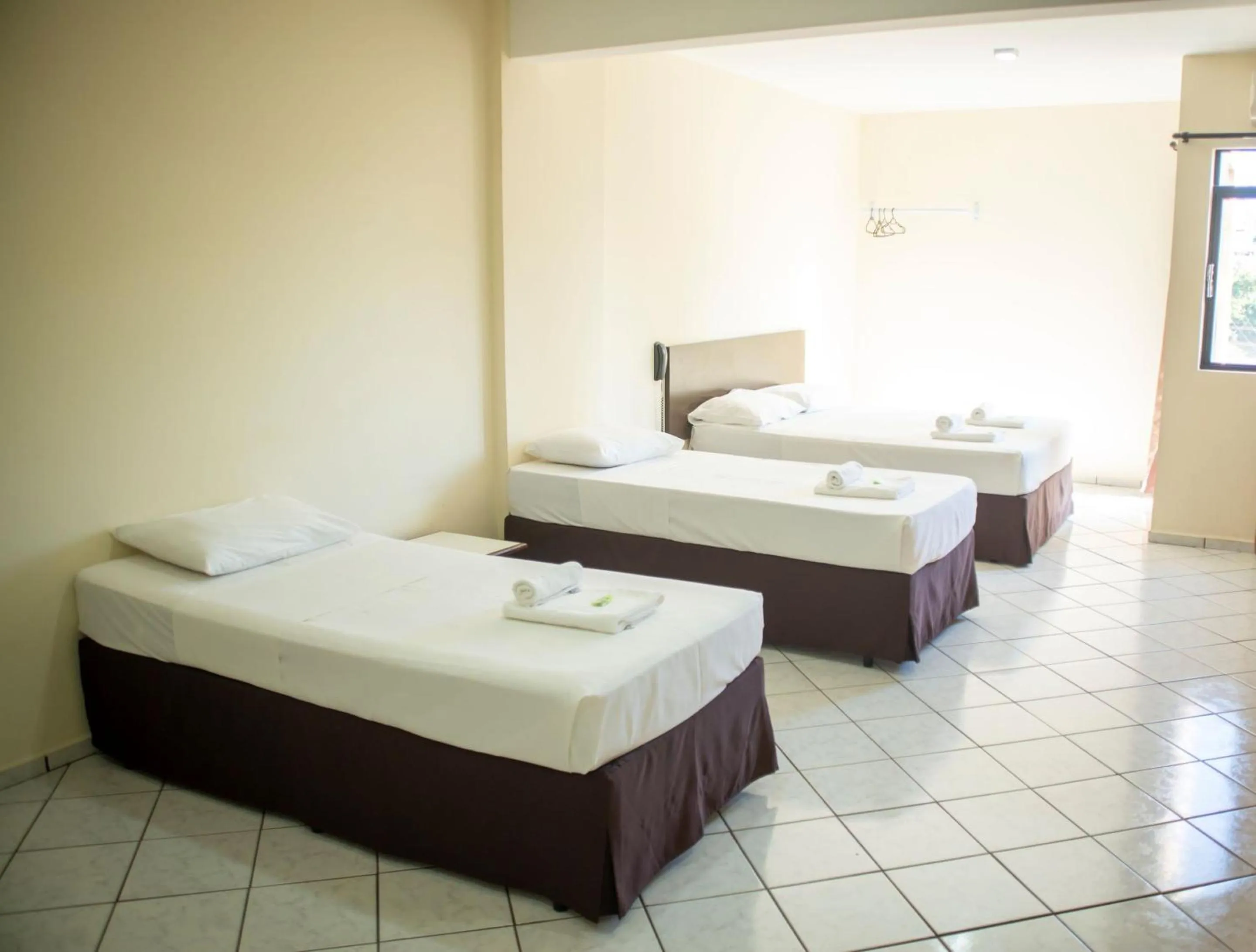 Bedroom, Bed in Smart Cataratas Hotel