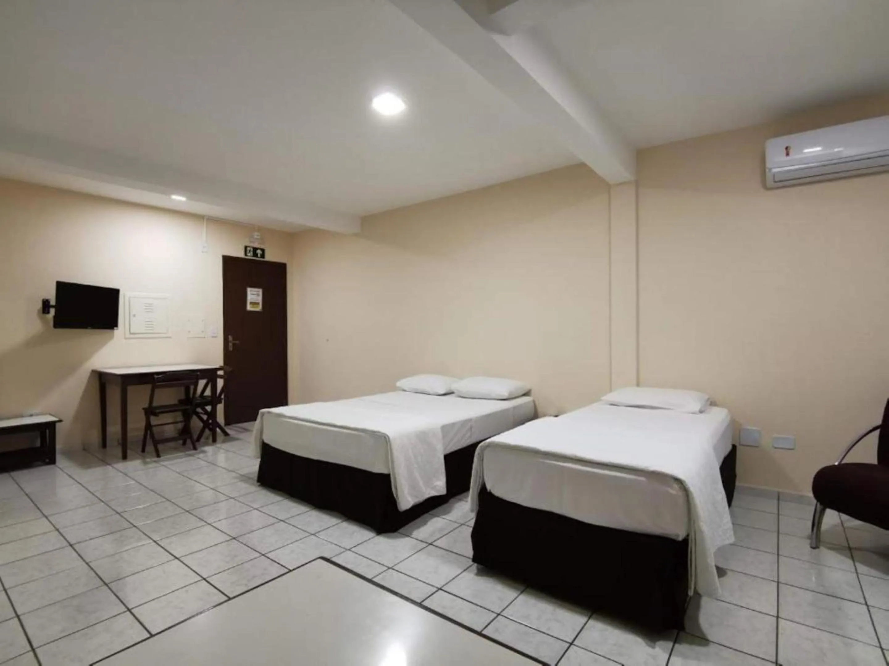 Bedroom, Bed in Smart Cataratas Hotel