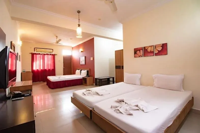 Bed in Hotel Orient Royal