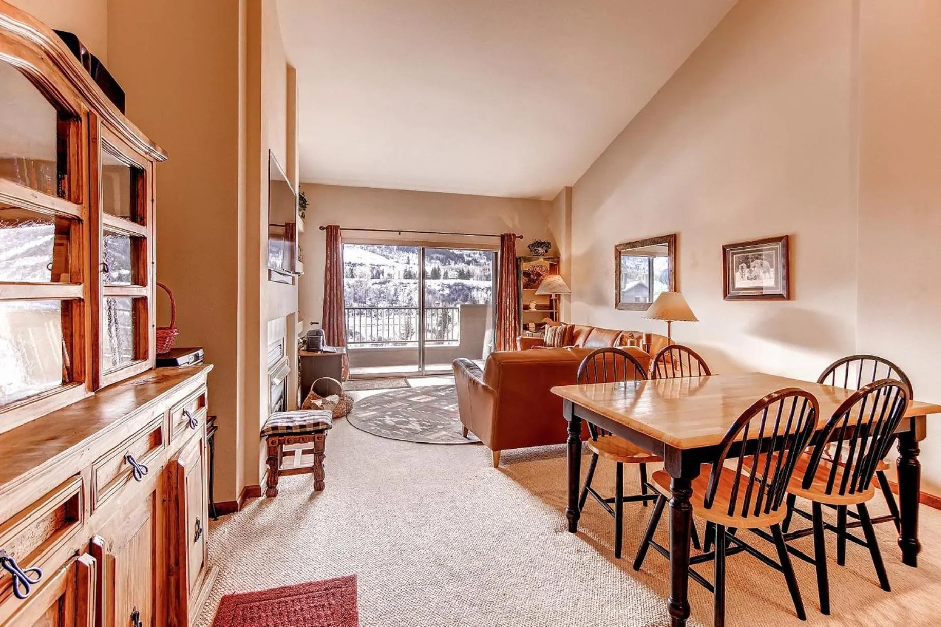 Living room in Seasons at Avon