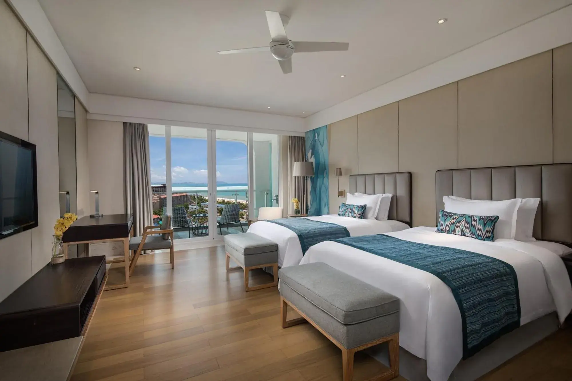 Superior Twin Room with Ocean View in Wyndham Sanya Bay Superior Twin Room with Ocean View in Wyndham Sanya Bay
