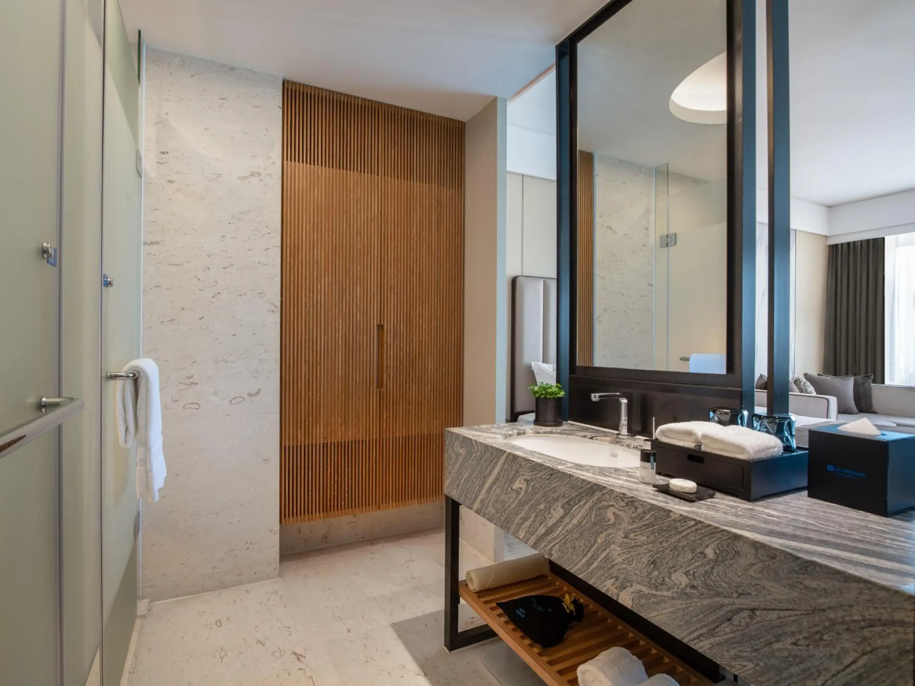 Superior King Room in Wyndham Sanya Bay Superior King Room in Wyndham Sanya Bay