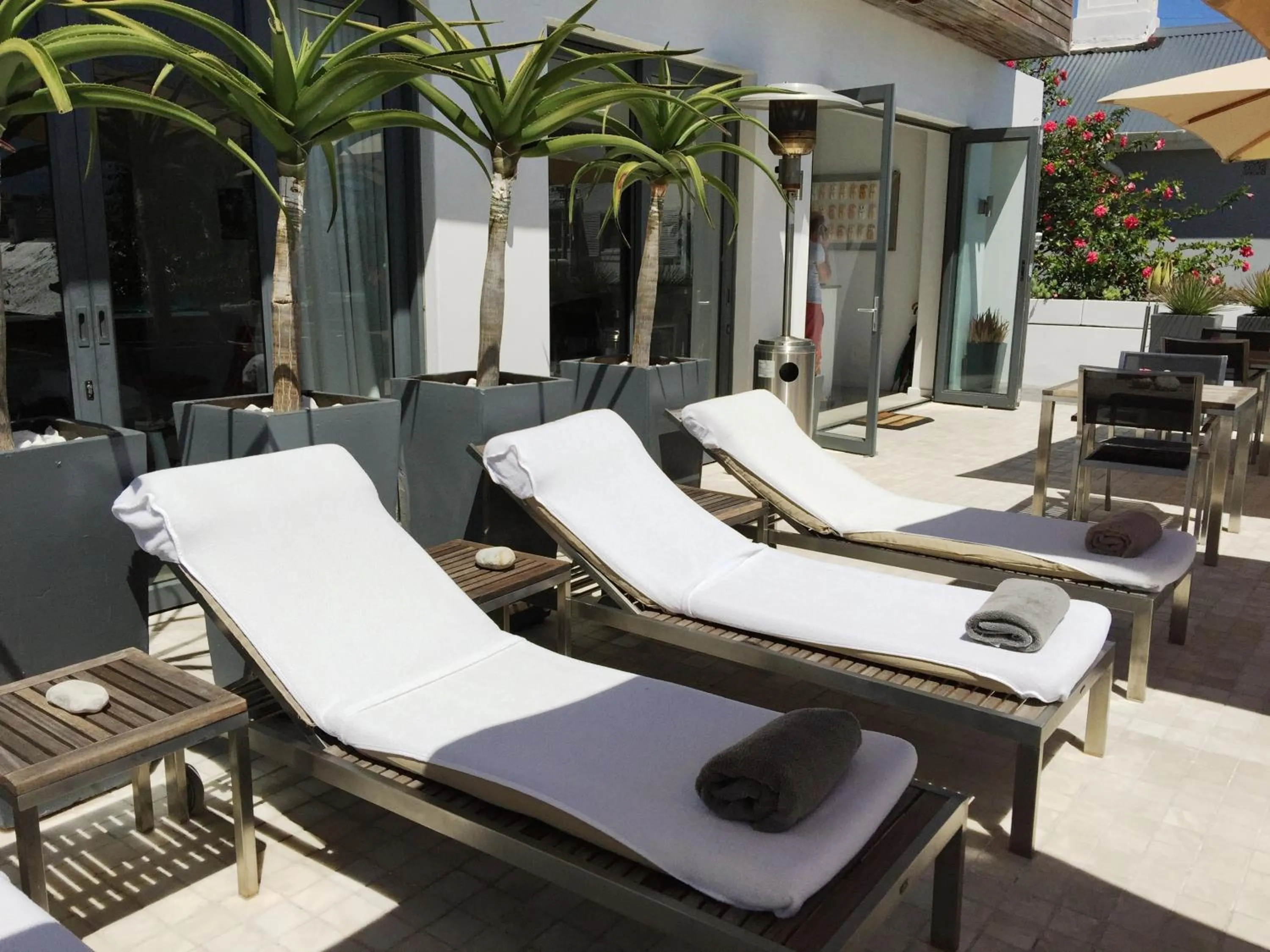 Facade/entrance in DysArt Boutique Hotel - Solar Power