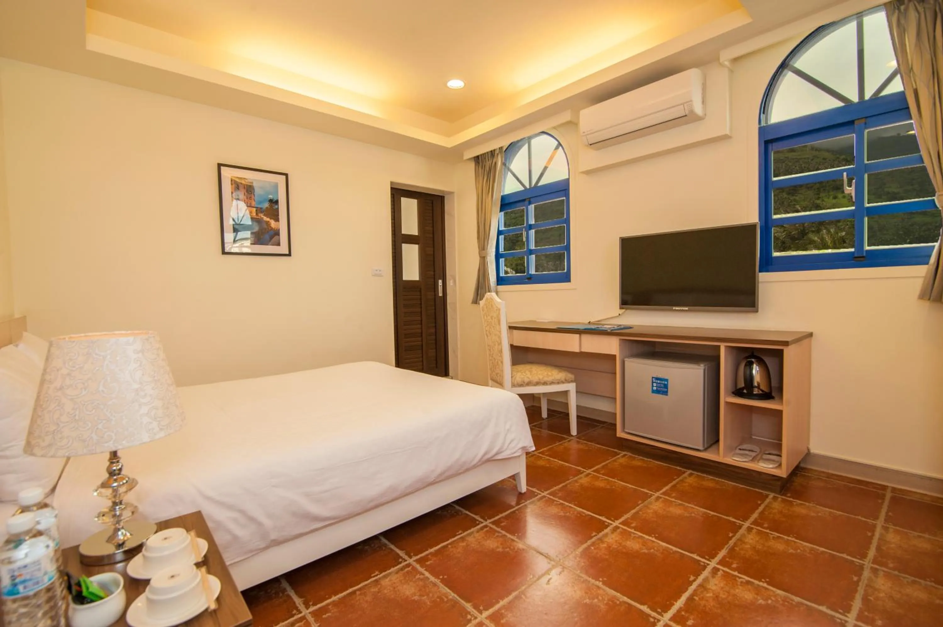 bunk bed, Bed in The Forget Worry Villa