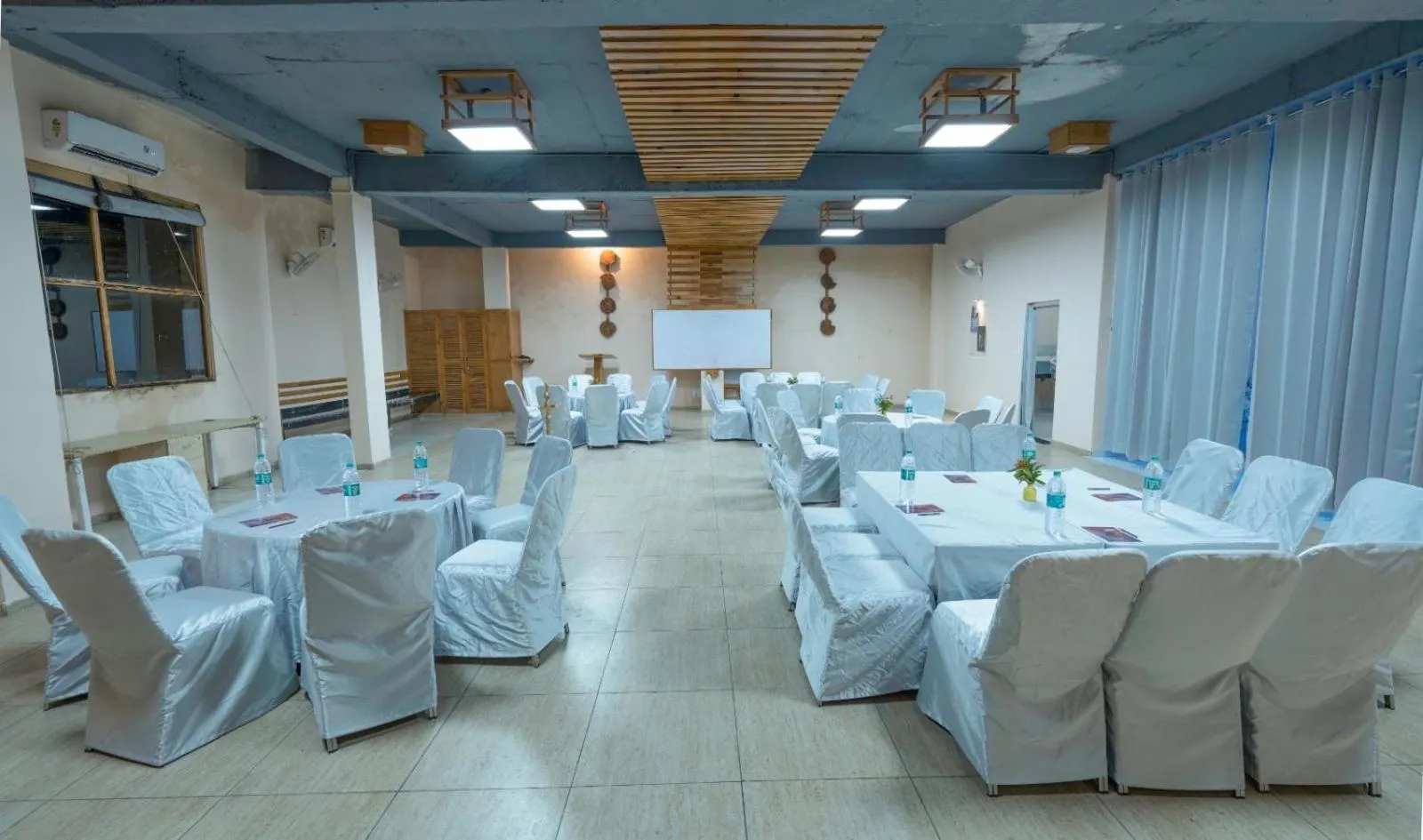 Meeting/conference room in LaTigre Resort