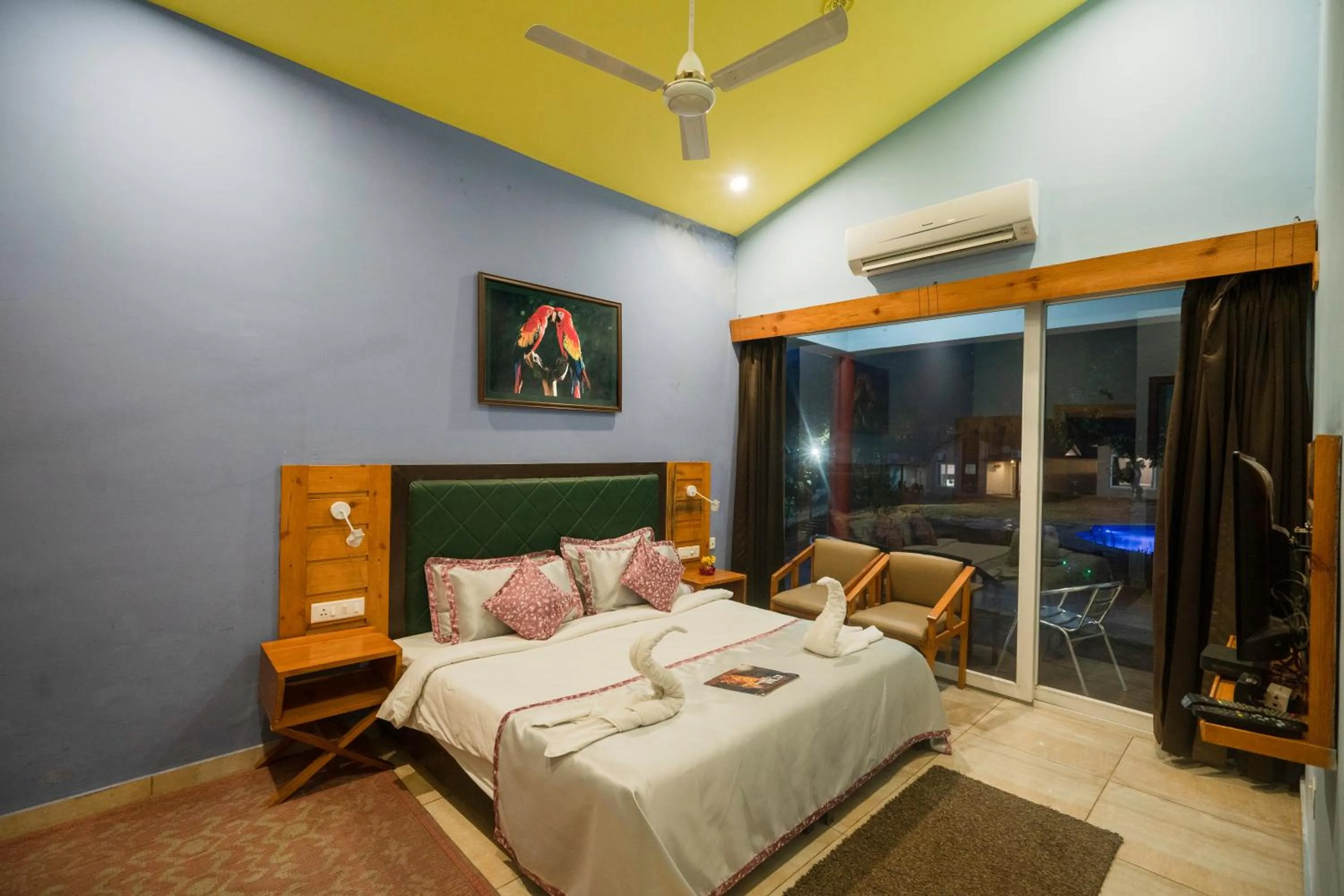 Bed in LaTigre Resort