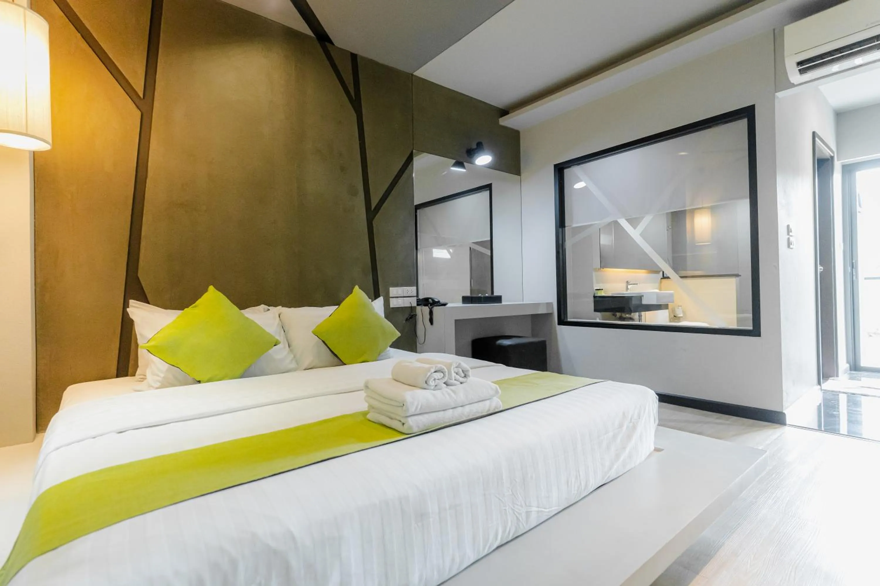 Bed in 3Season Hotel