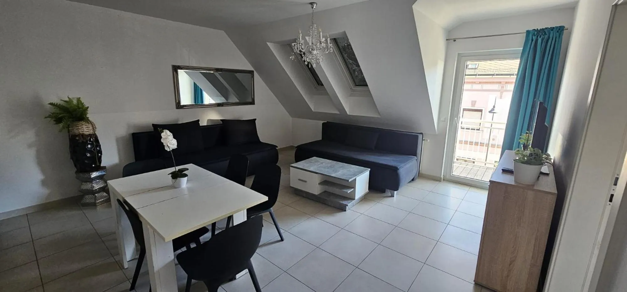 TV and multimedia in Vienna Airport Residences