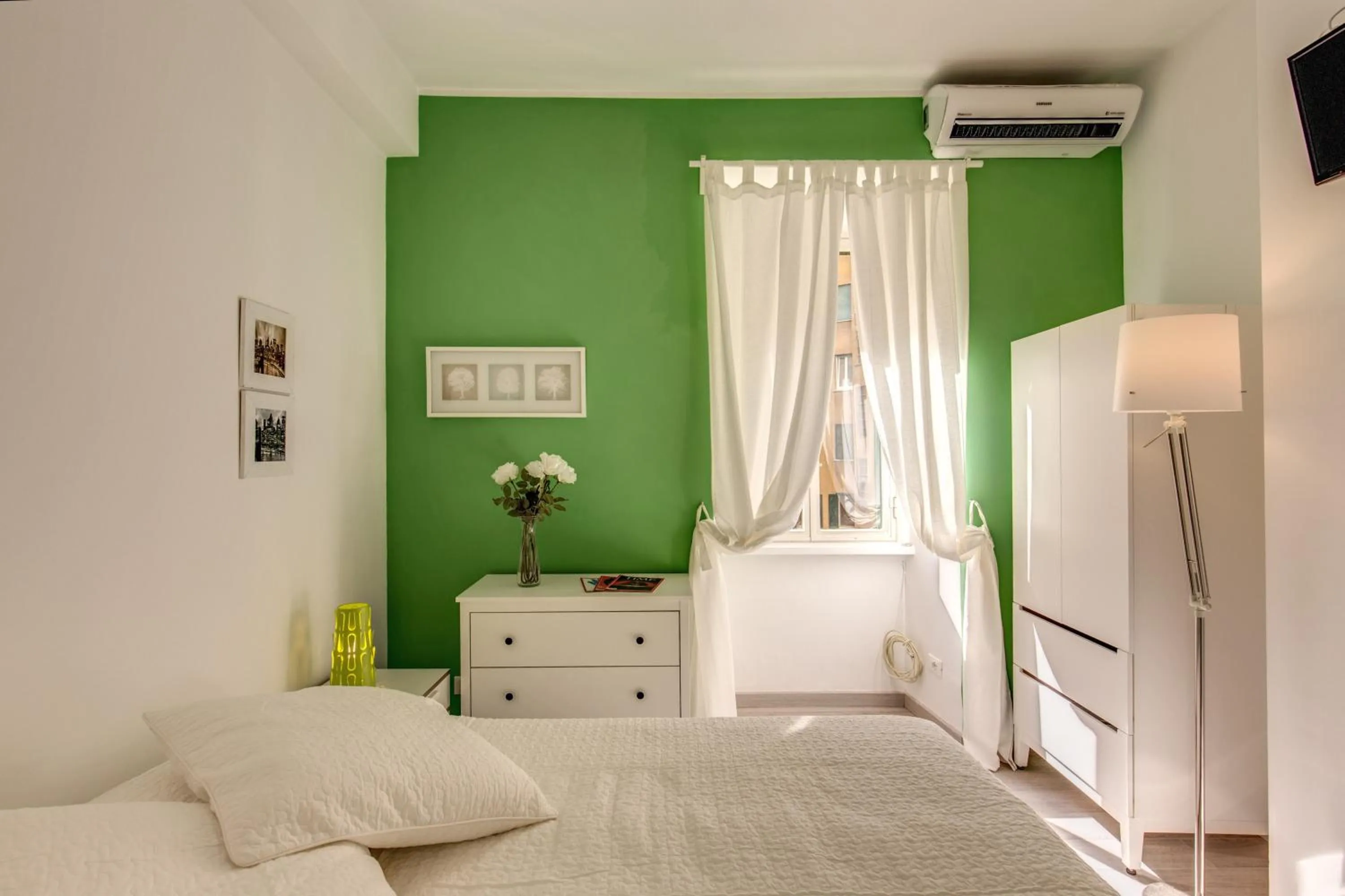 Bed in M&L Apartment - Caracalla Holiday