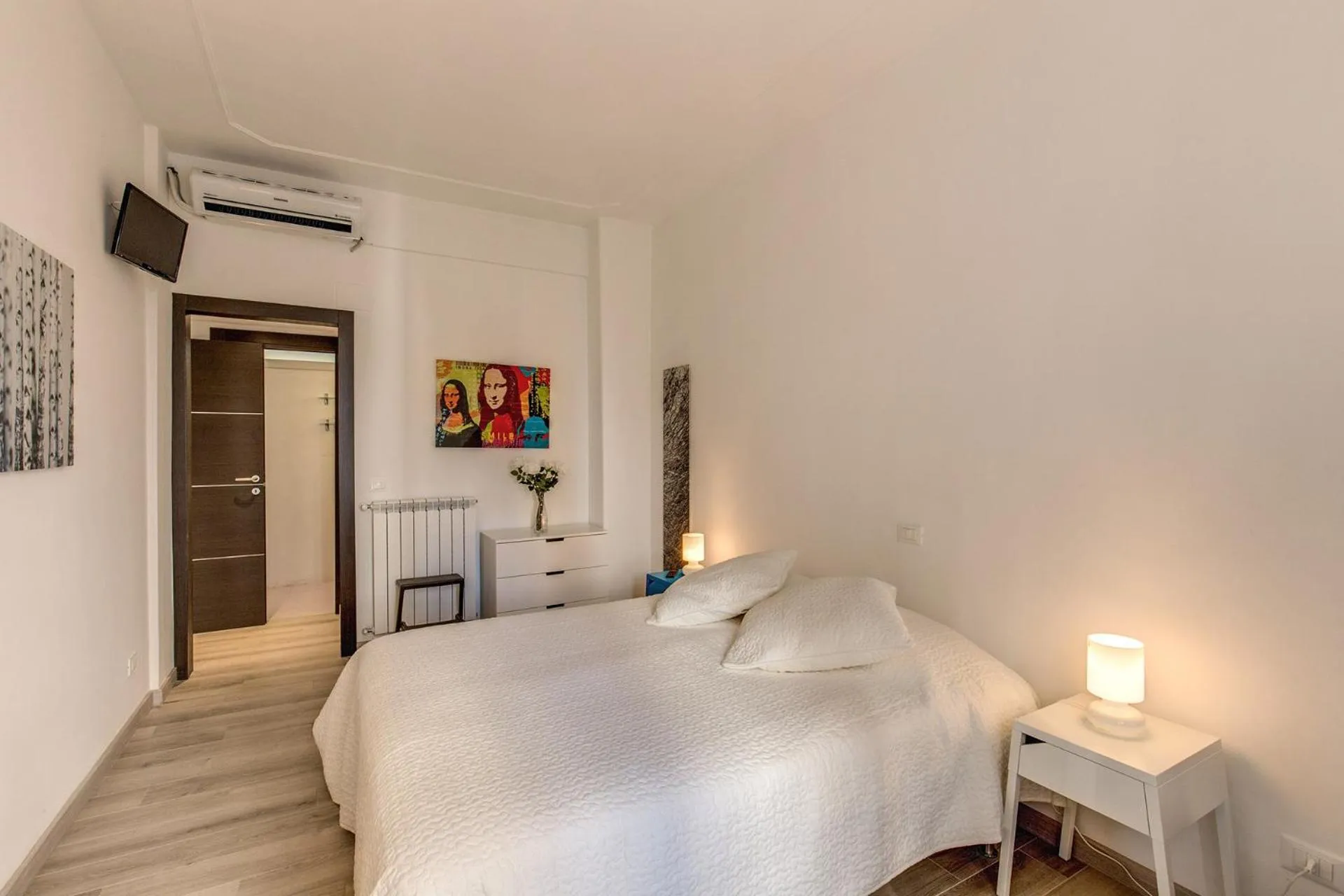 Photo of the whole room, Bed in M&L Apartment - Caracalla Holiday