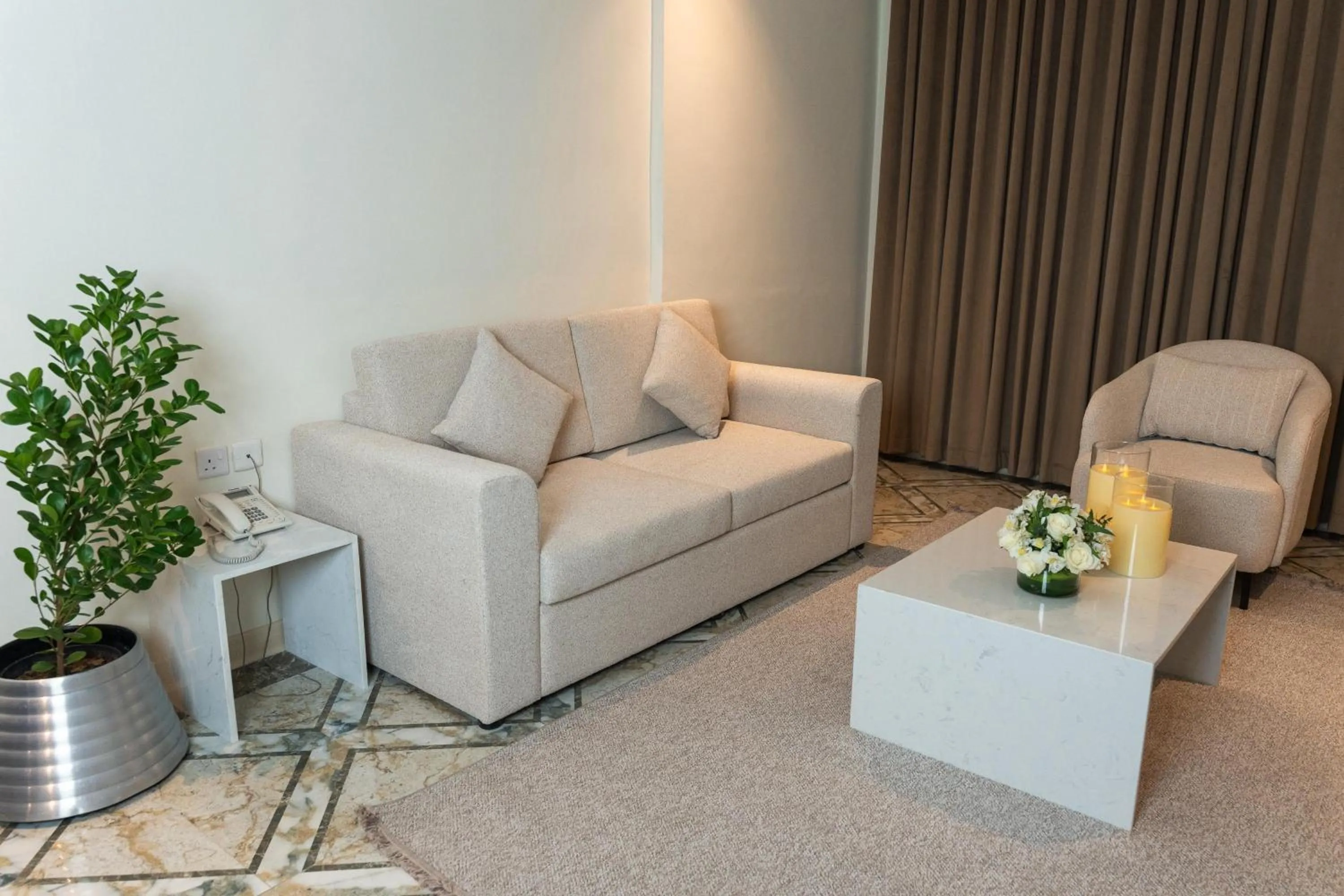 Sara Palace Apartments- family only