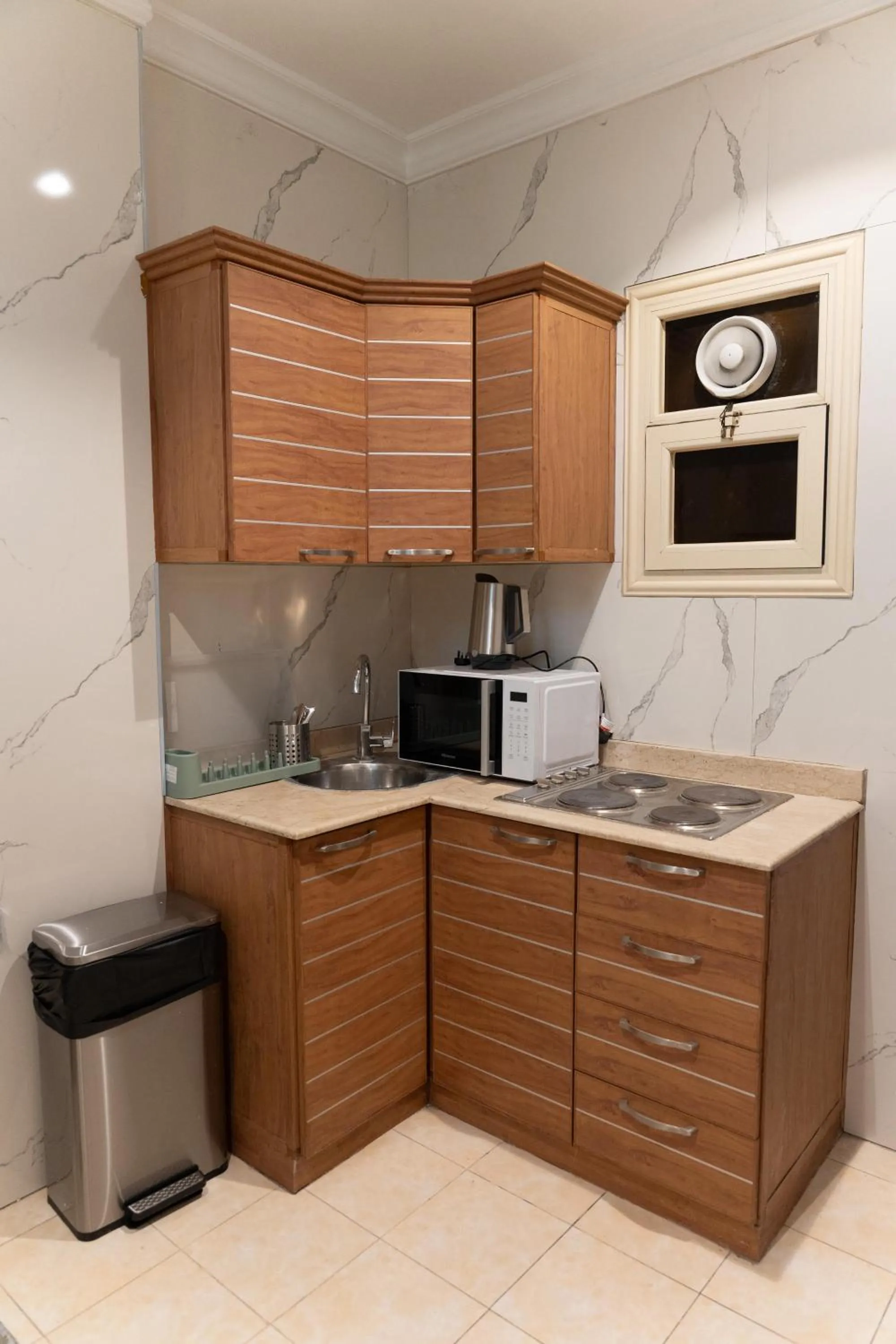 Sara Palace Apartments- family only