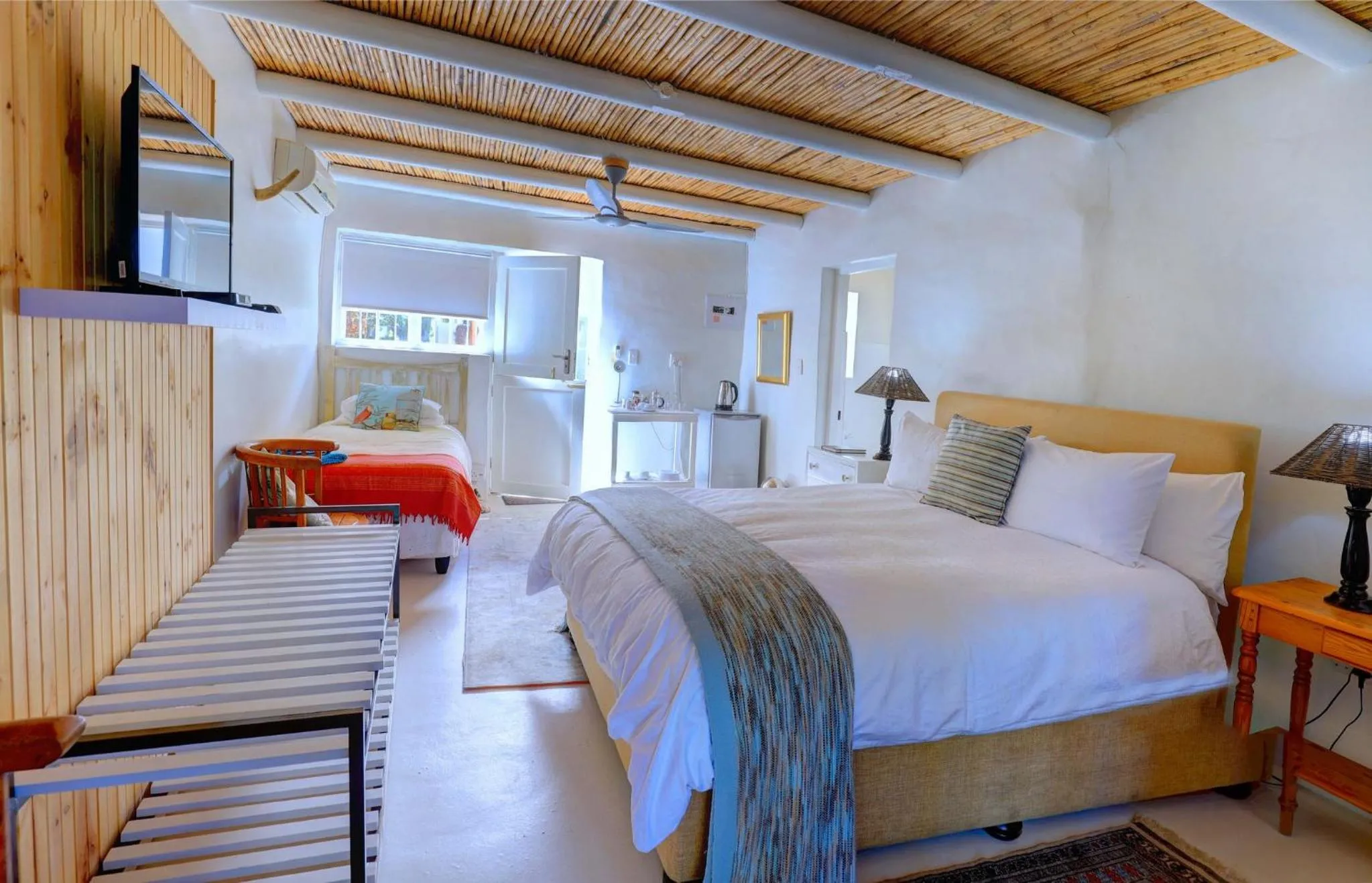 Comfort Triple Room with Shower in 81 on Church Guest House