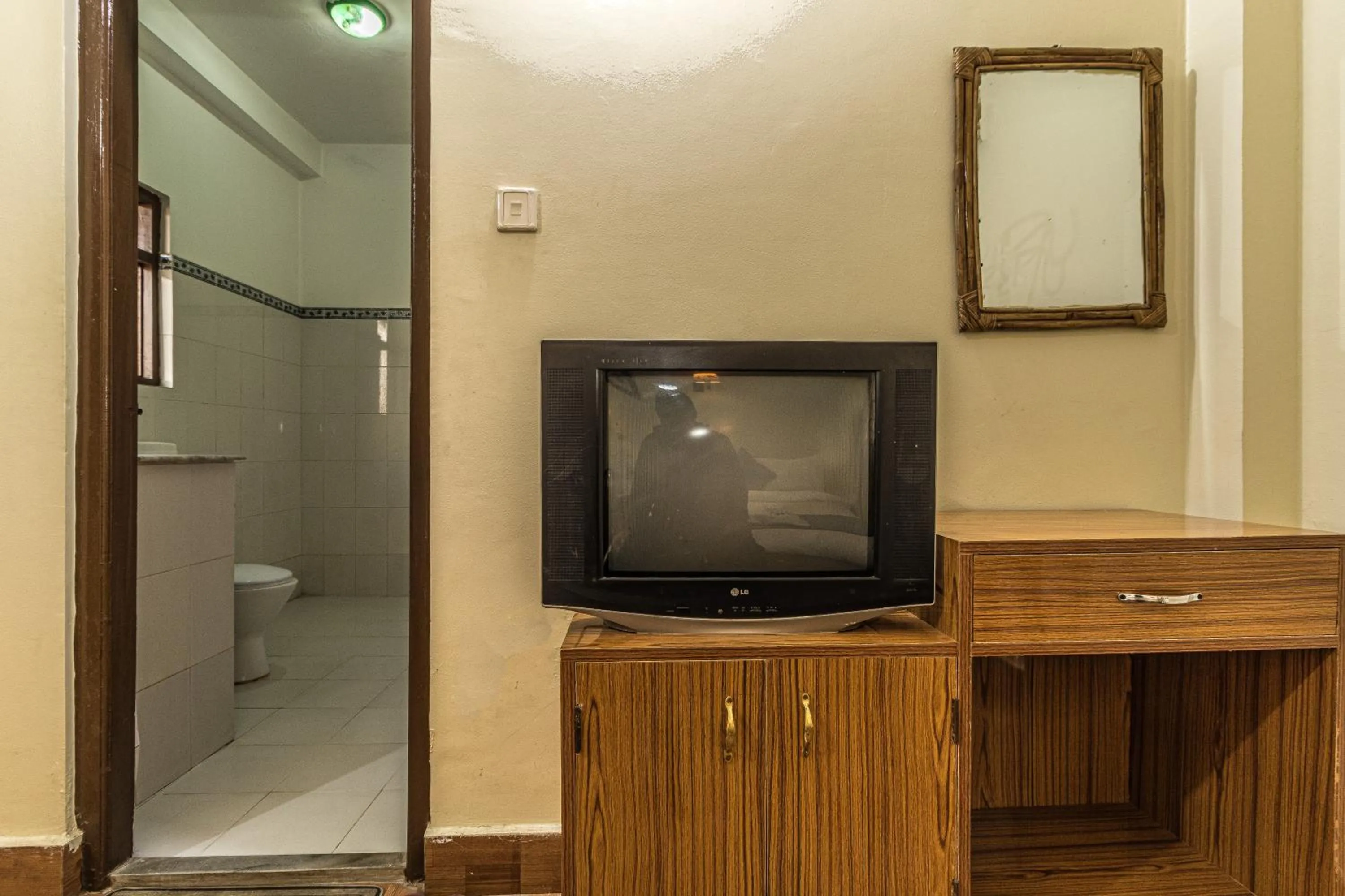 Hotel Orchid - Family-Run, Family-Care