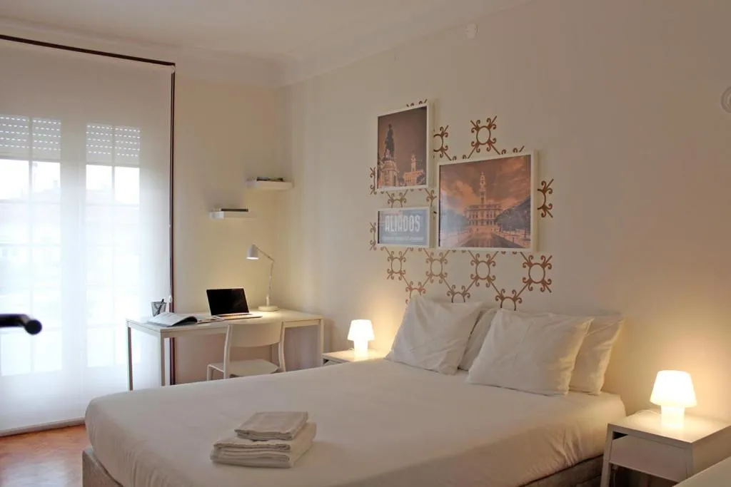 Uporto House Villa