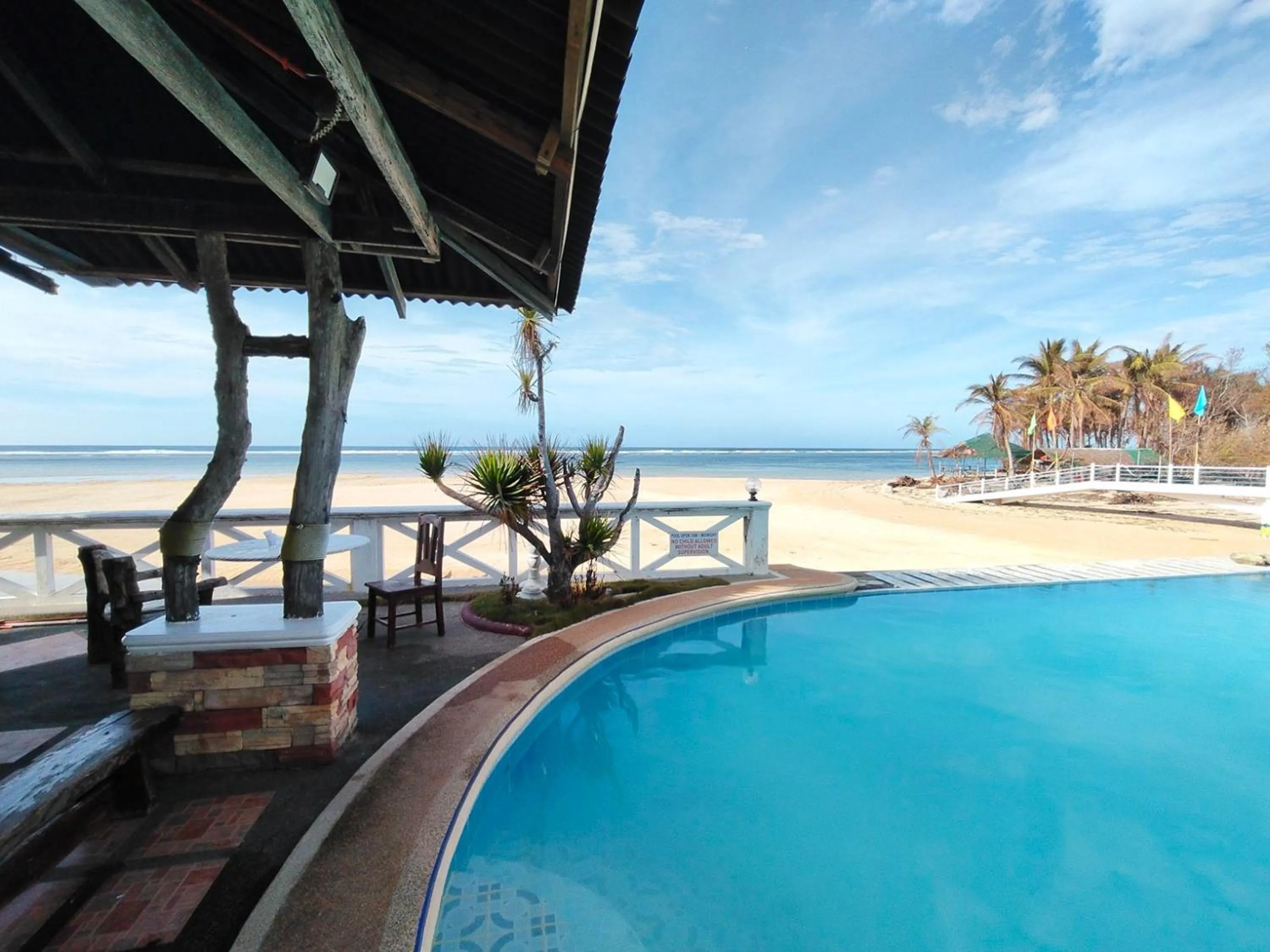 Swimming pool in Punta Riviera Resort Bolinao
