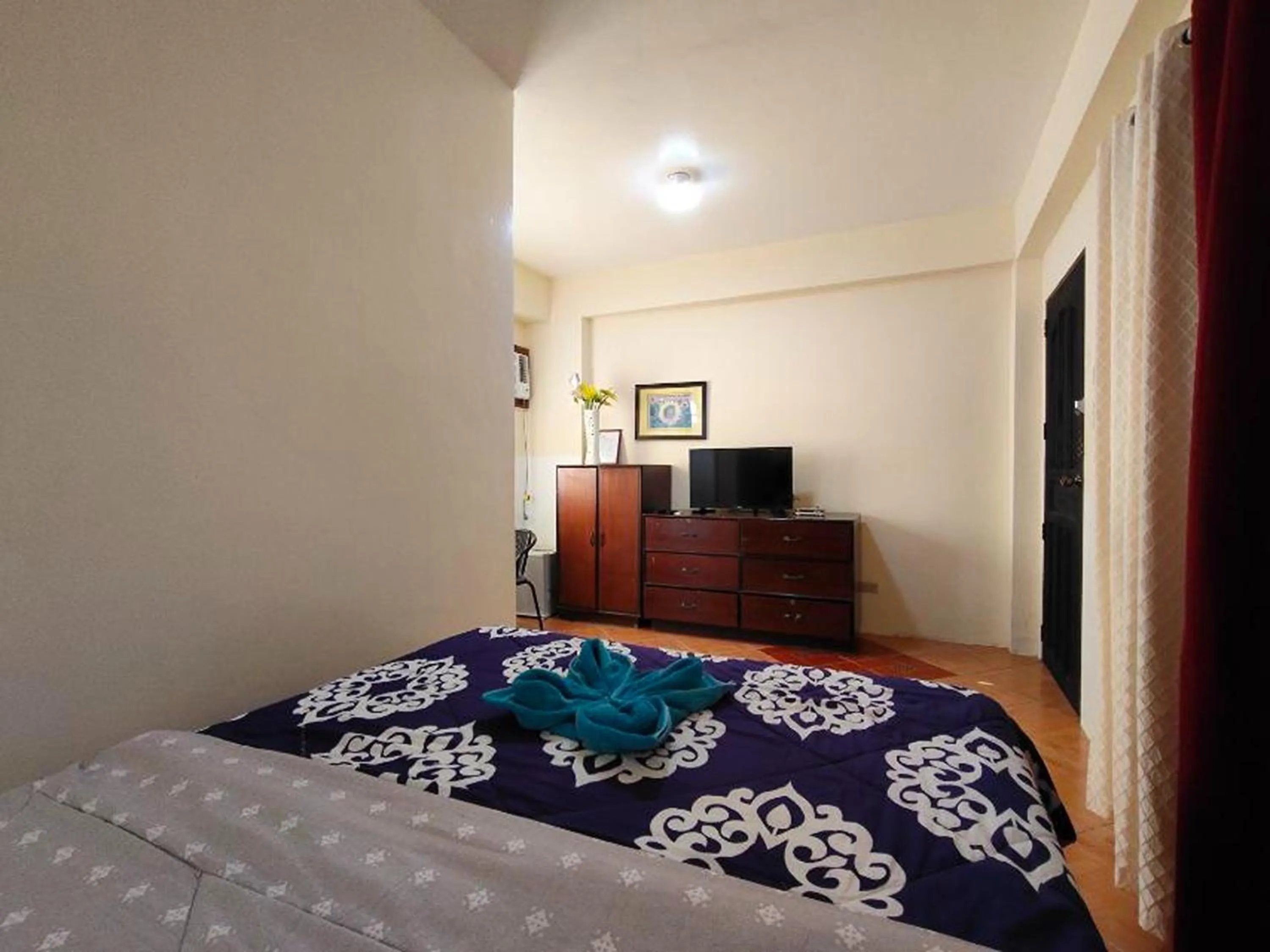 Bed in Punta Riviera Resort Bolinao