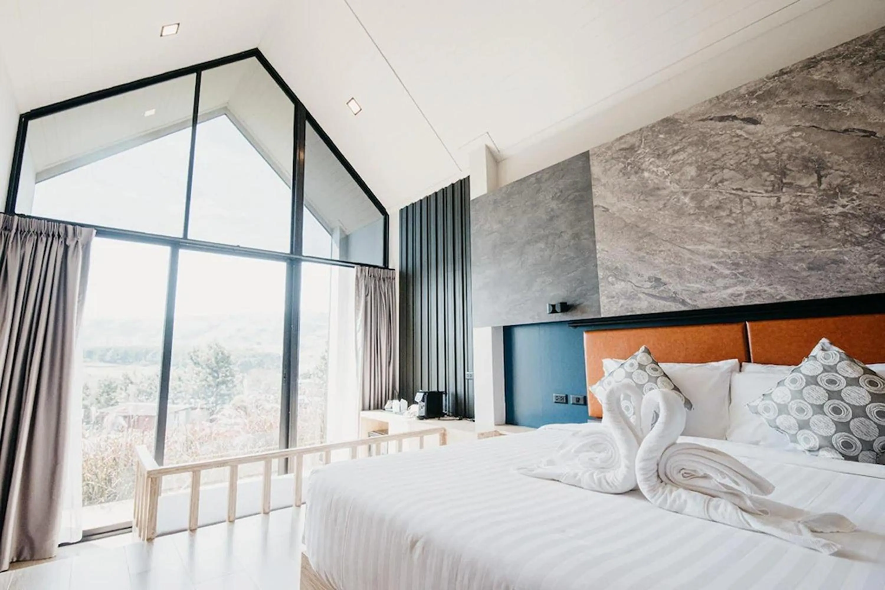 Bed in The Posh Khao Kho