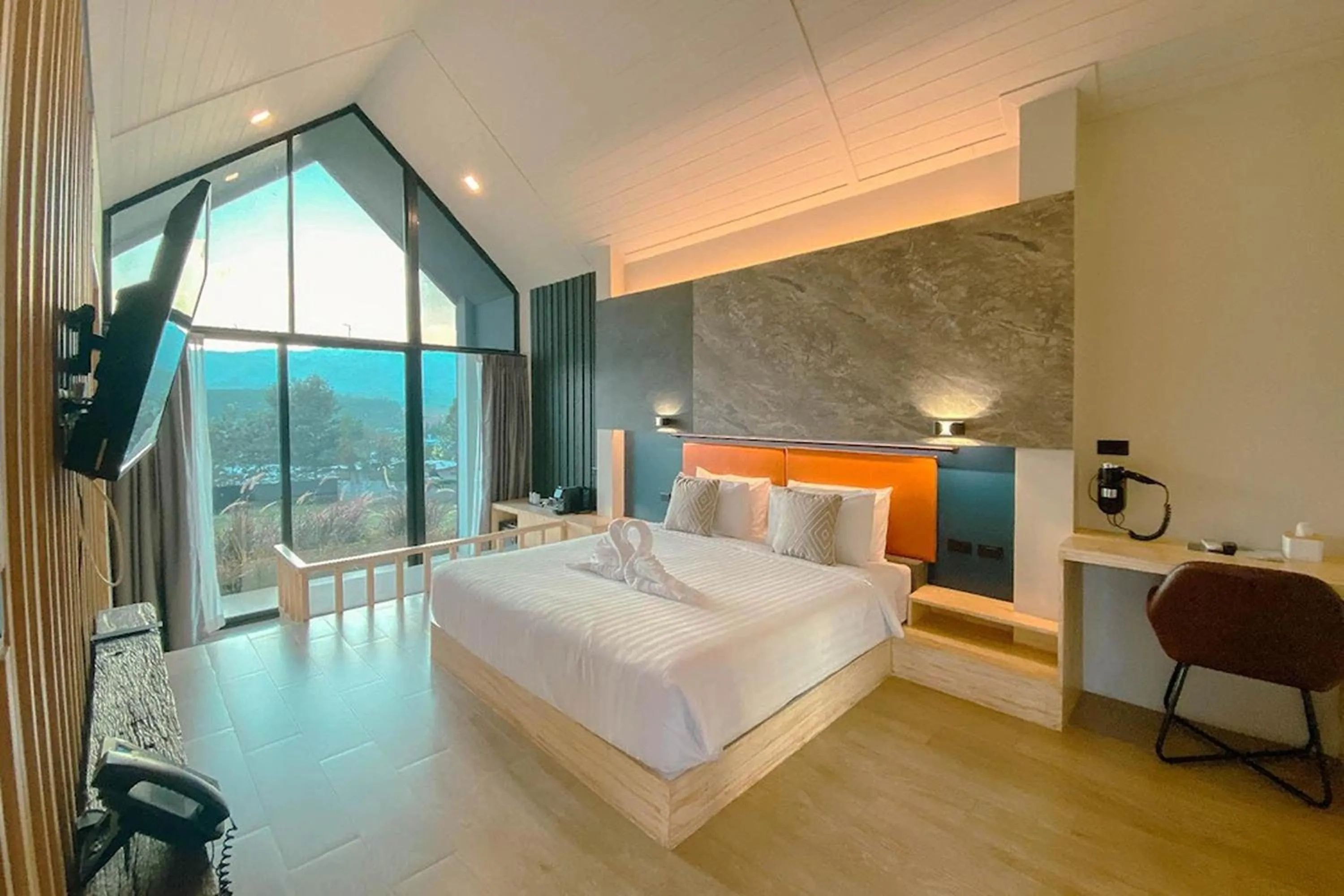 Bed in The Posh Khao Kho