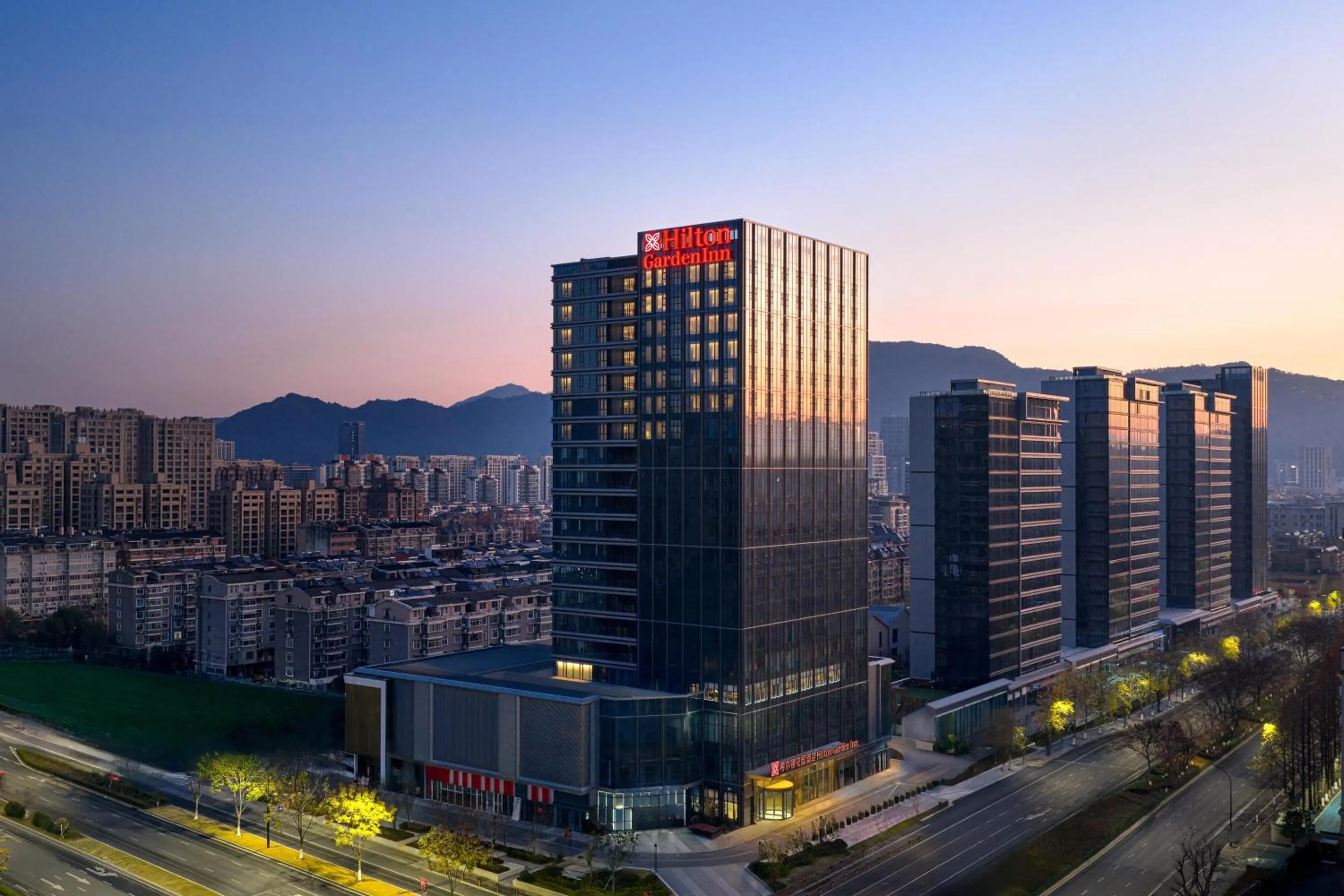 Property building in Hilton Garden Inn Hangzhou Fuyang Fuchun