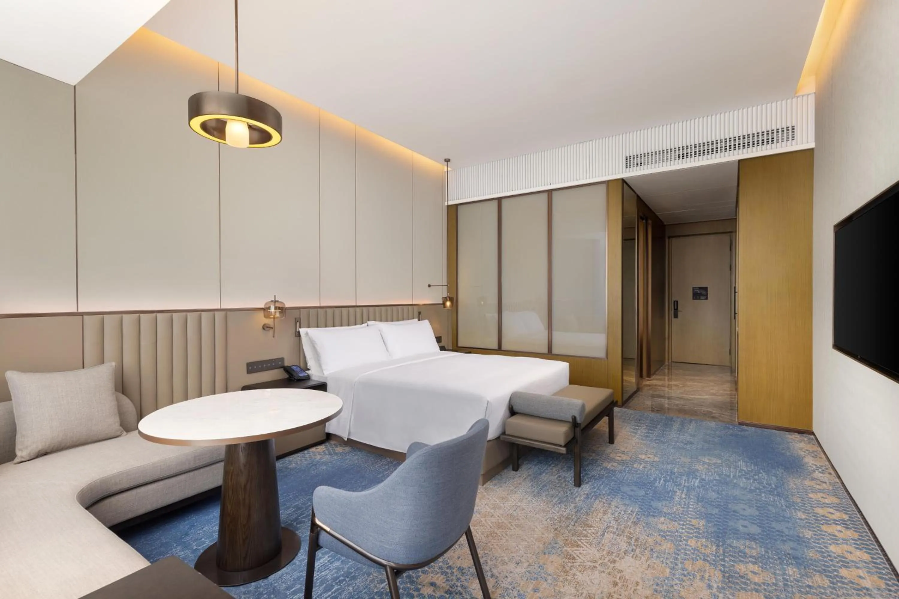 Deluxe King Room - single occupancy in Hilton Shaoxing Hotel And Residences