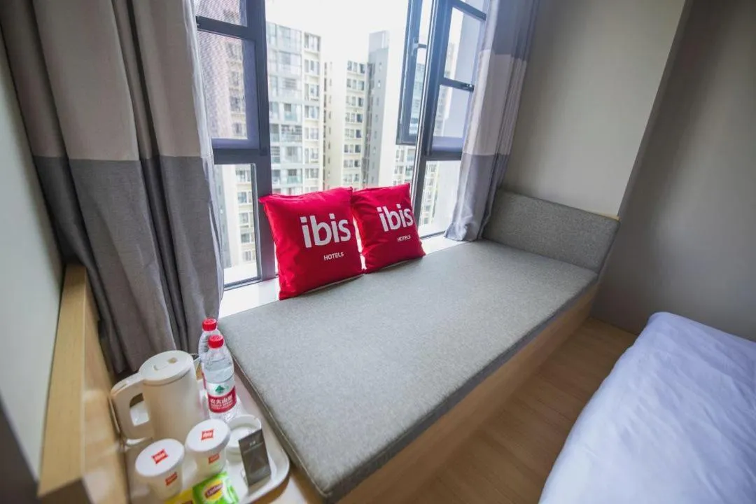 Bed in Ibis Chengdu High-tech Tianfu Software Park