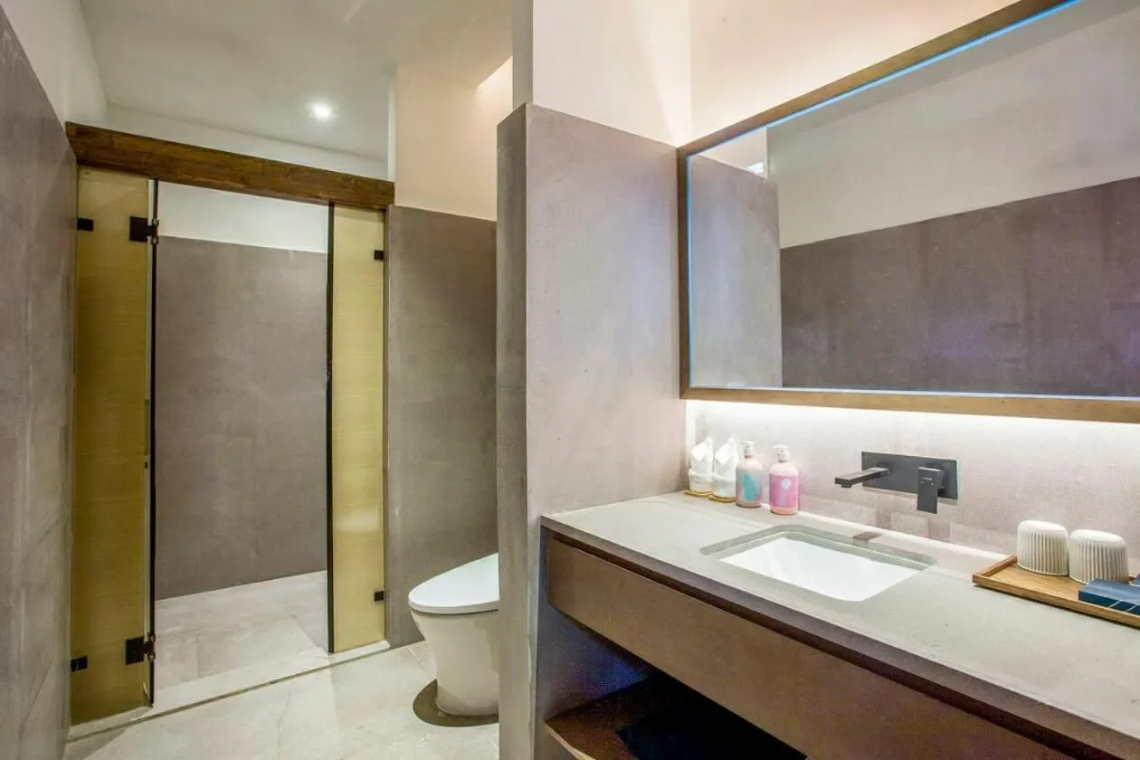 Blossom Hill Nanjing Laomendong - Zhuqueli