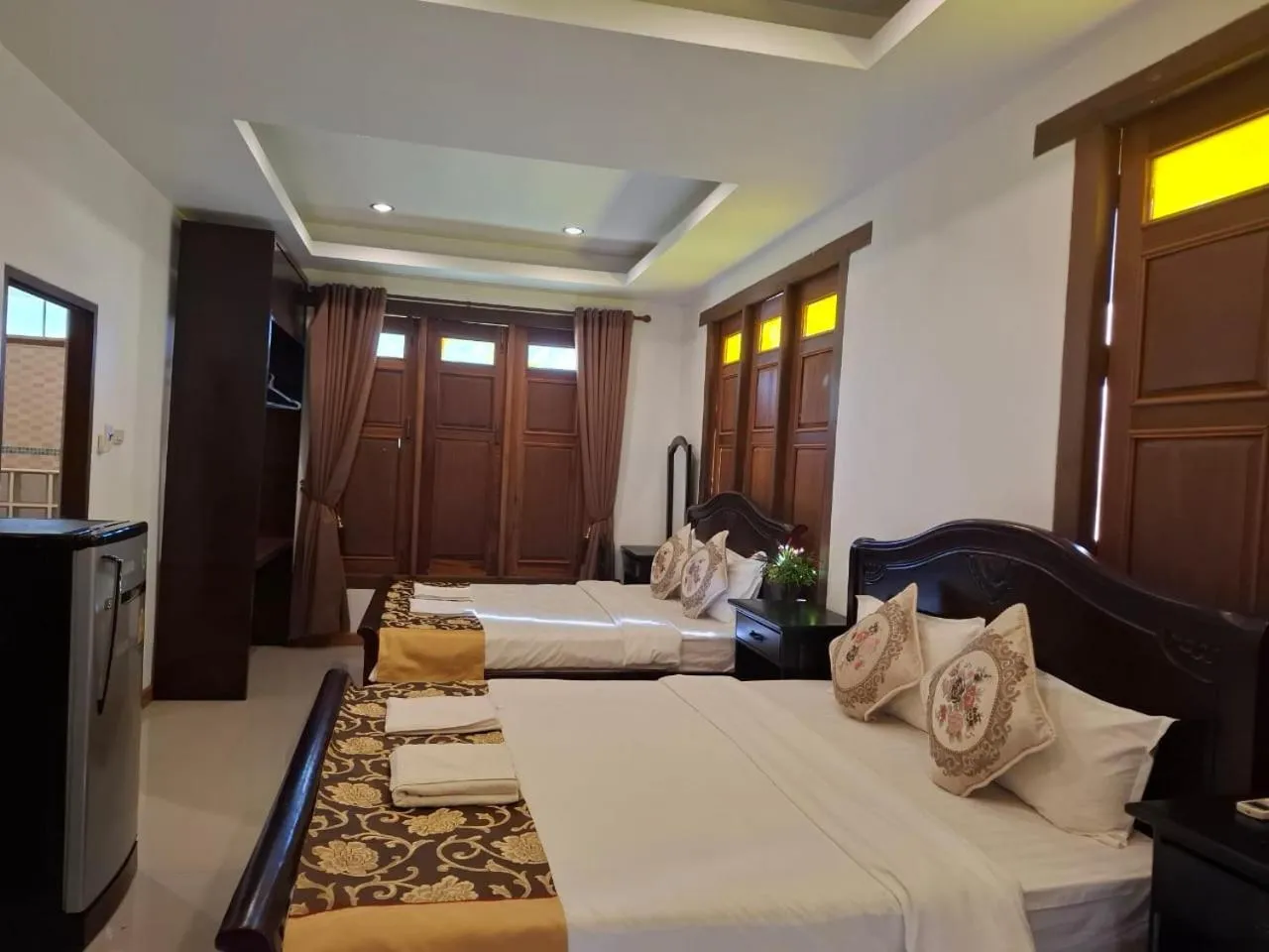 Bed in Vang Vieng Romantic Resort