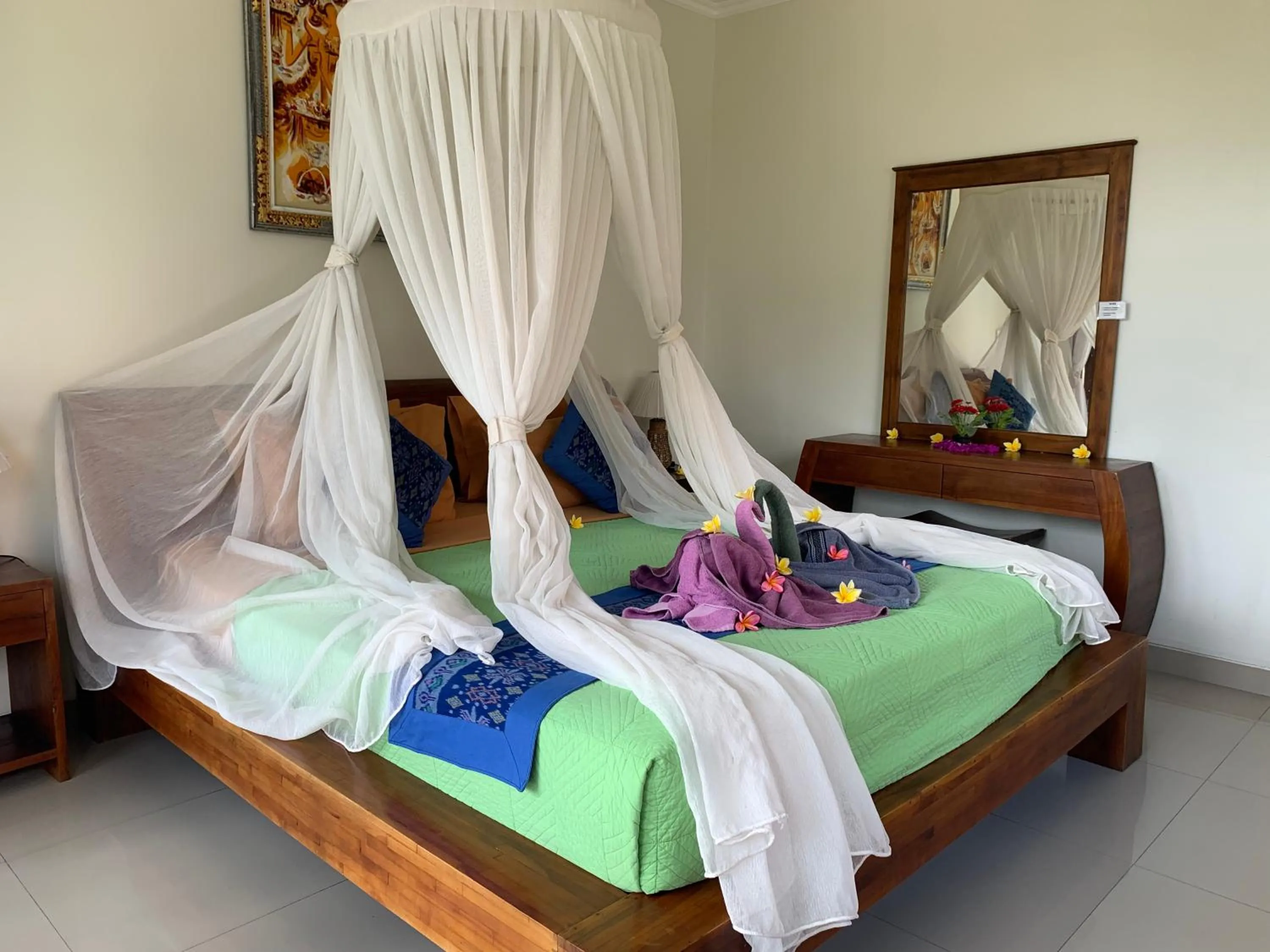 Bed in Merthayasa Bungalow 2