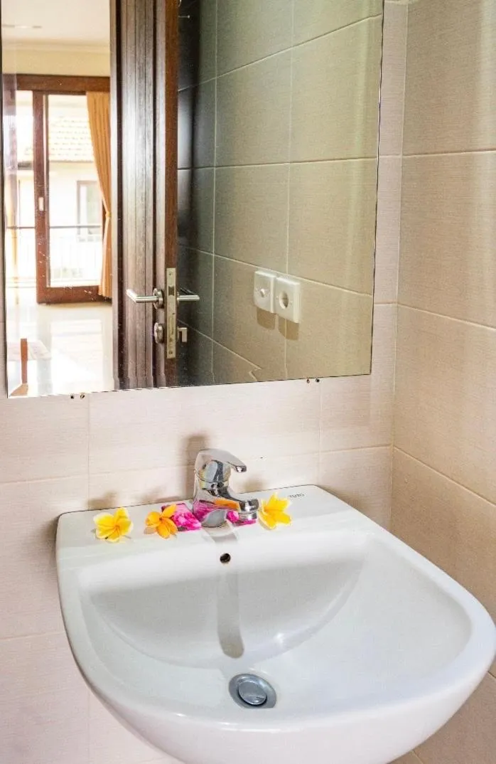 Merthayasa Bungalow 2