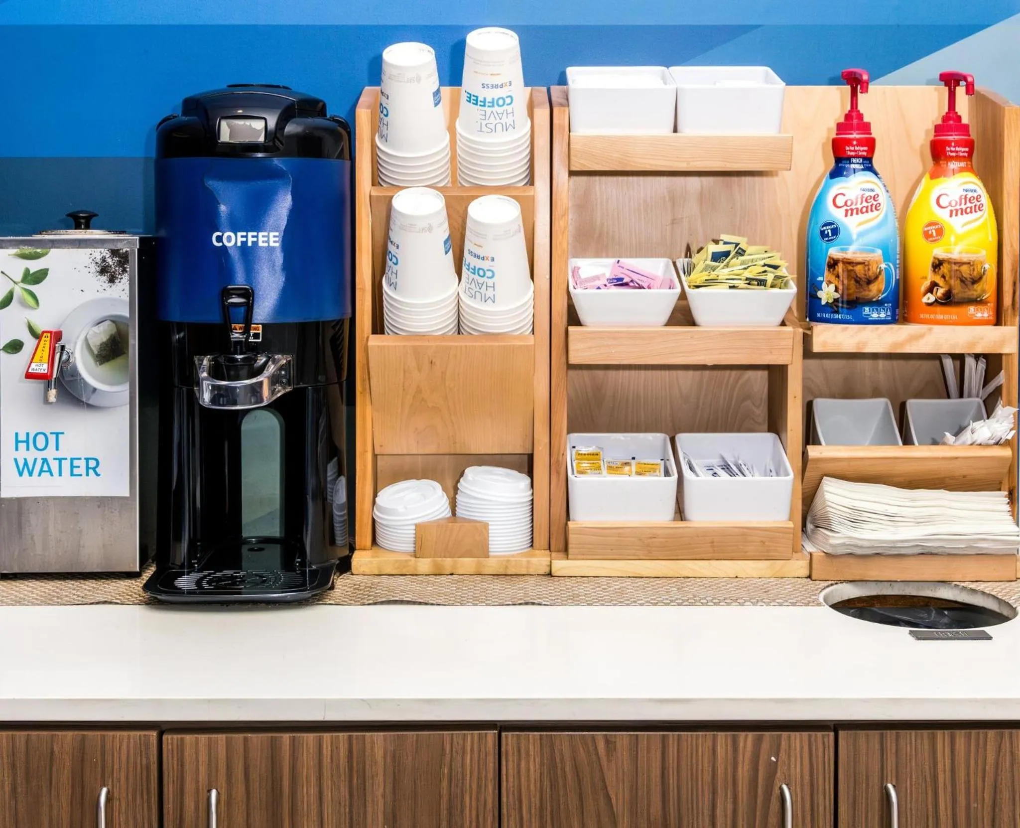 Photo of the whole room in Holiday Inn Express & Suites Downtown Louisville by IHG