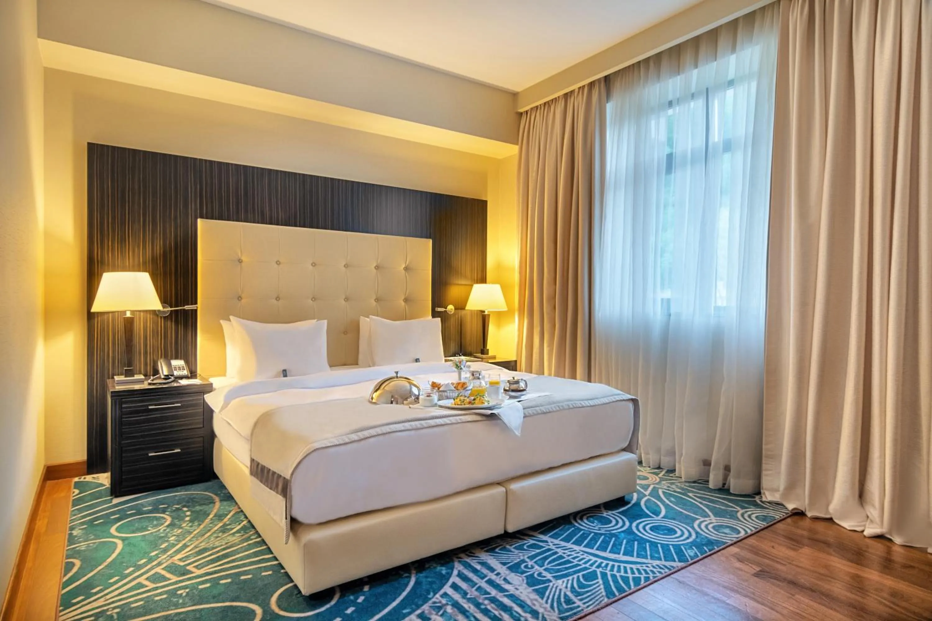 Bedroom, Bed in Crowne Plaza - Borjomi by IHG