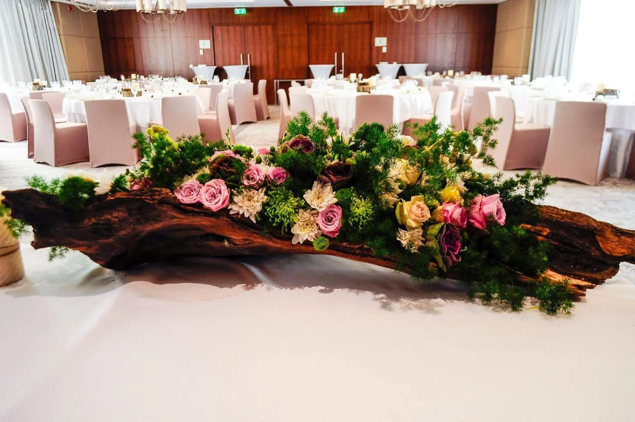 Meeting/conference room in Crowne Plaza - Borjomi by IHG