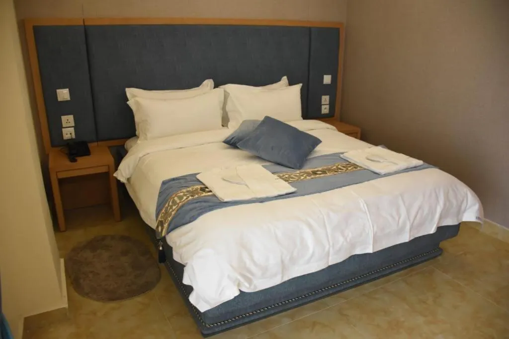 Bed in Hotel Royal Palace