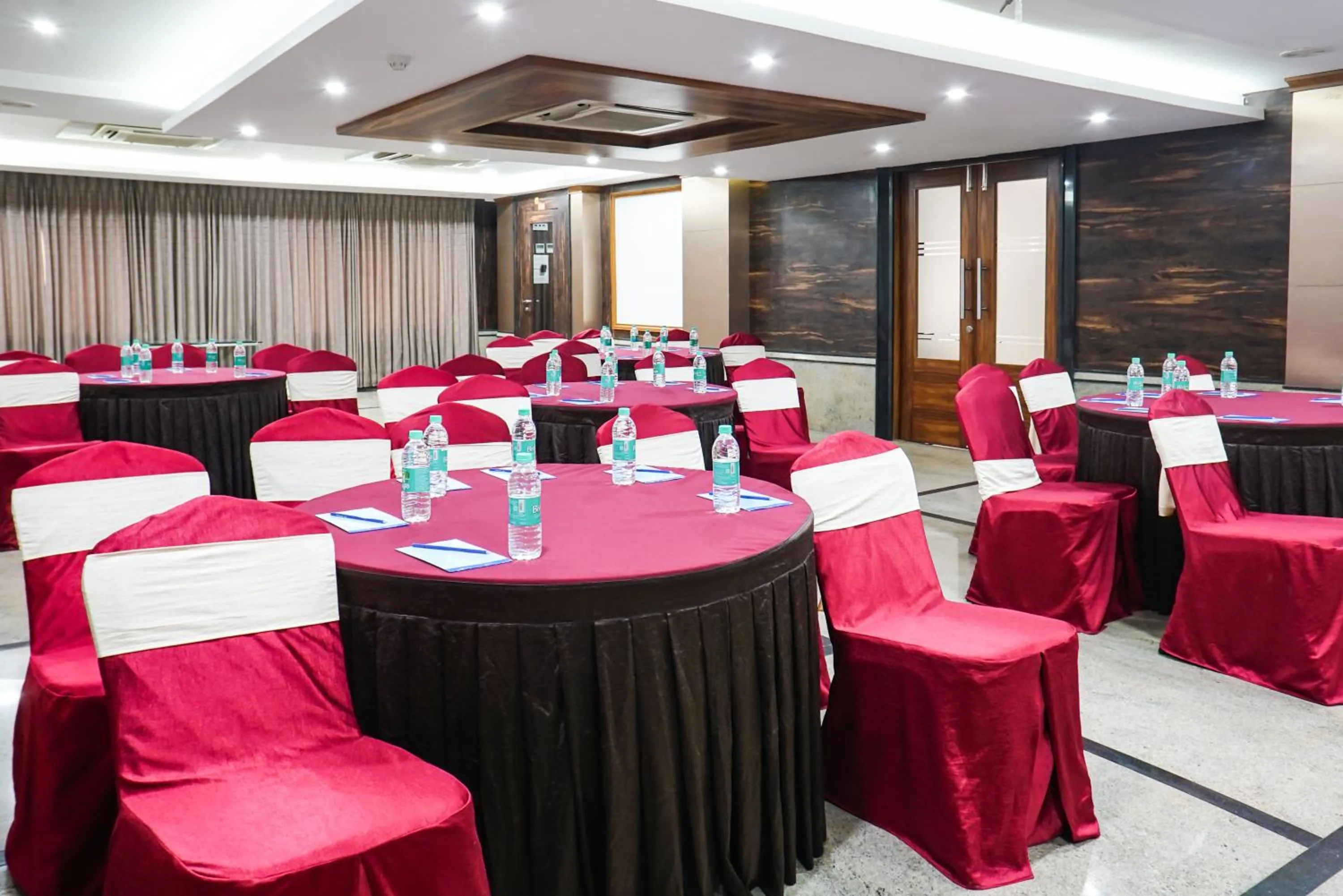 Meeting/conference room in MySpace Hotels Silverstar