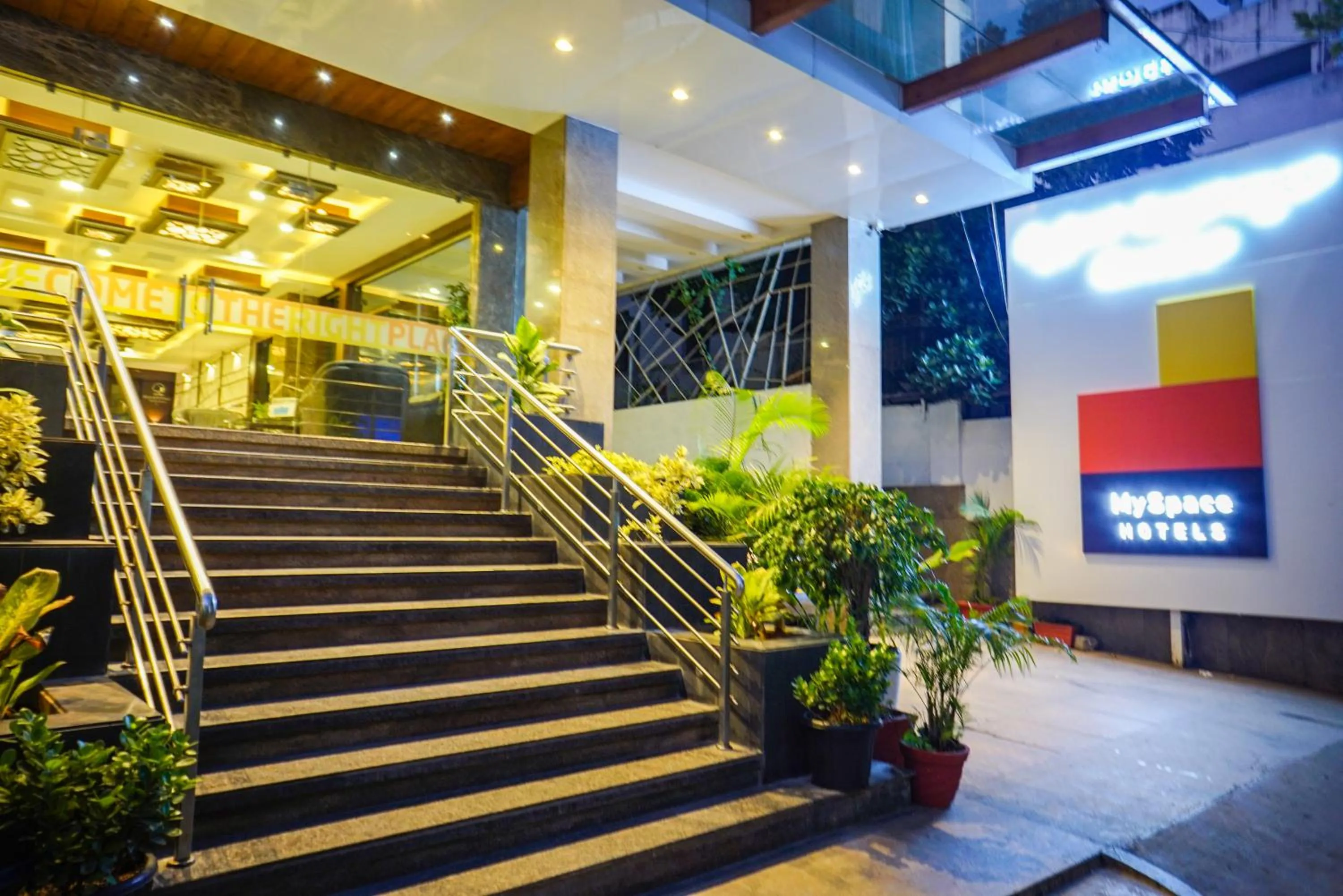 Facade/entrance in MySpace Hotels Silverstar