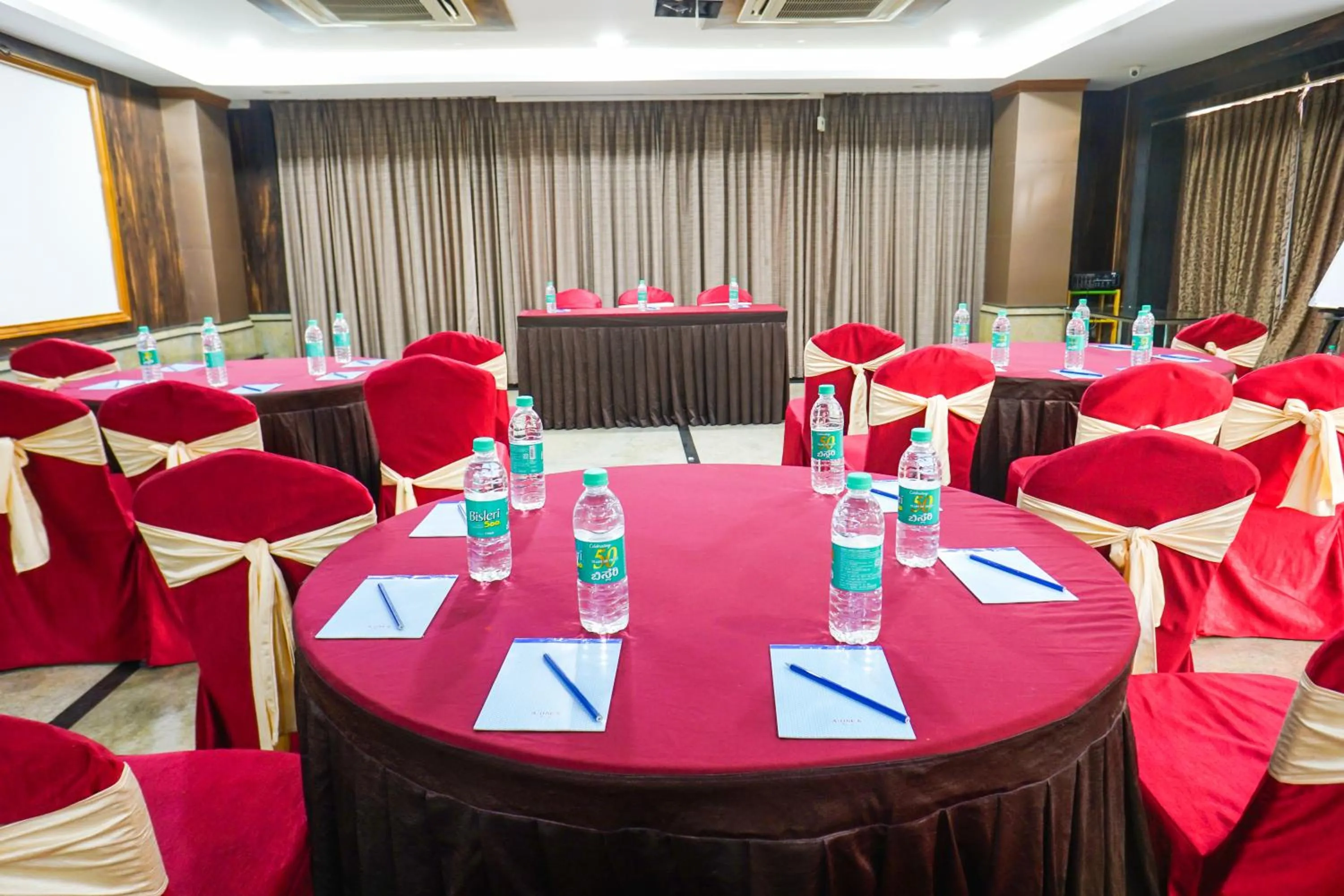 Meeting/conference room in MySpace Hotels Silverstar