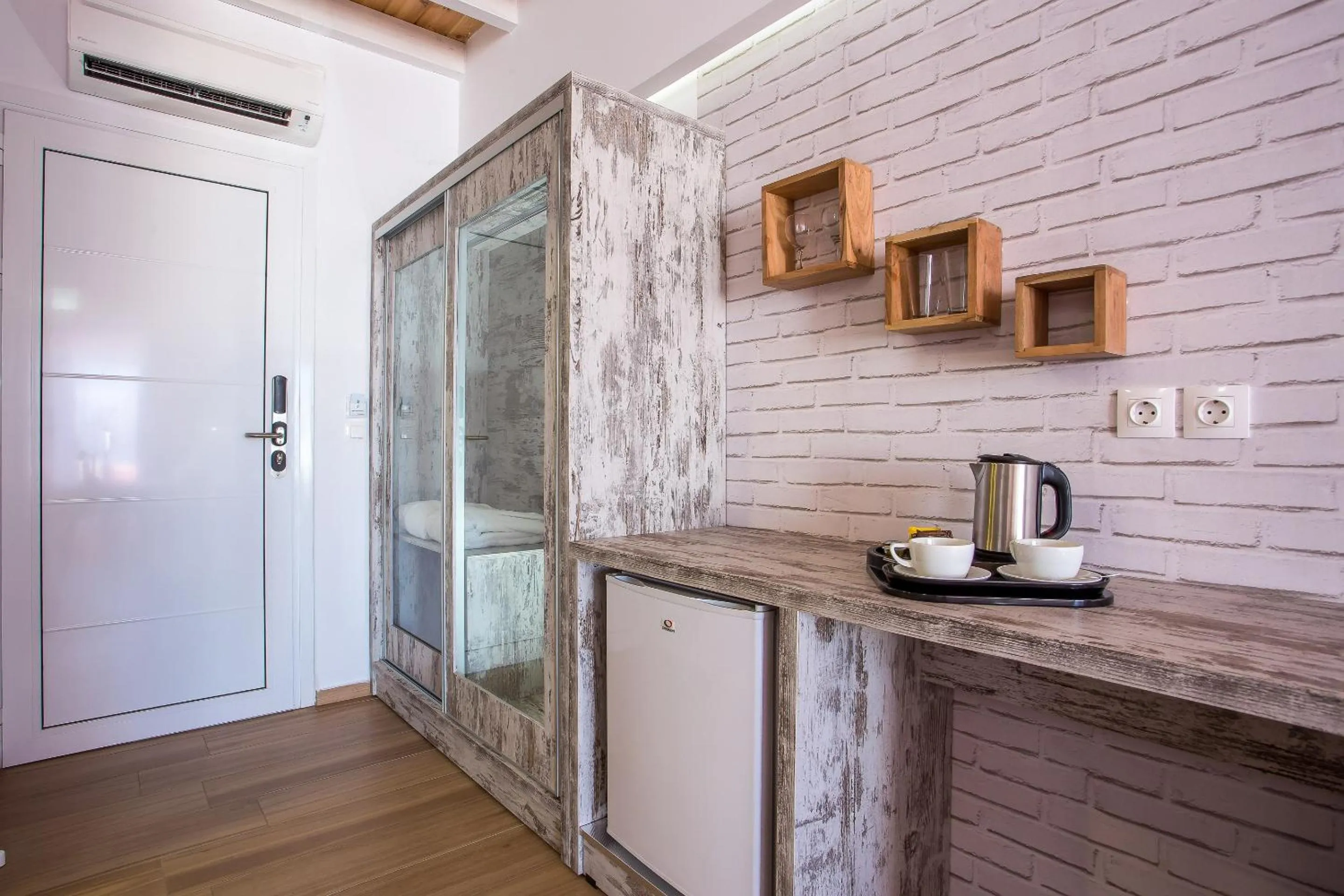 Kitchen or kitchenette in Moscha Hotel