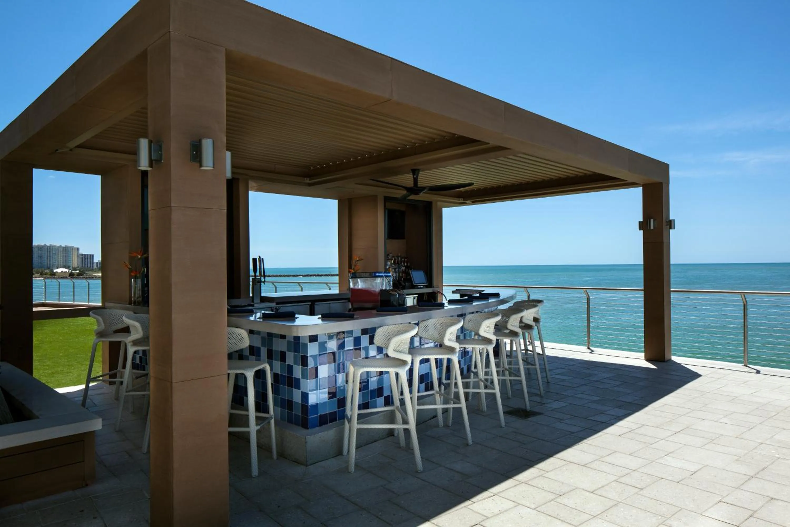 Lounge or bar in Opal Sands