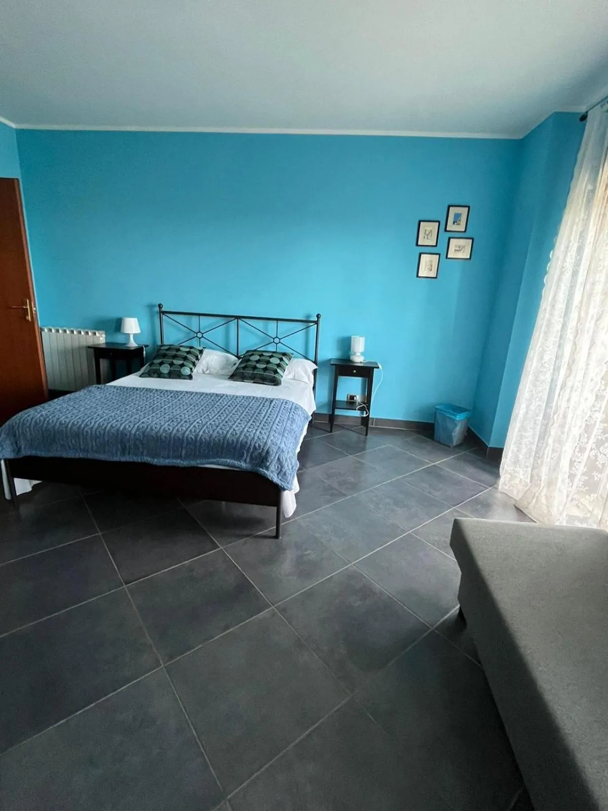 Photo of the whole room, Bed in B&B Terrazza dell'Etna