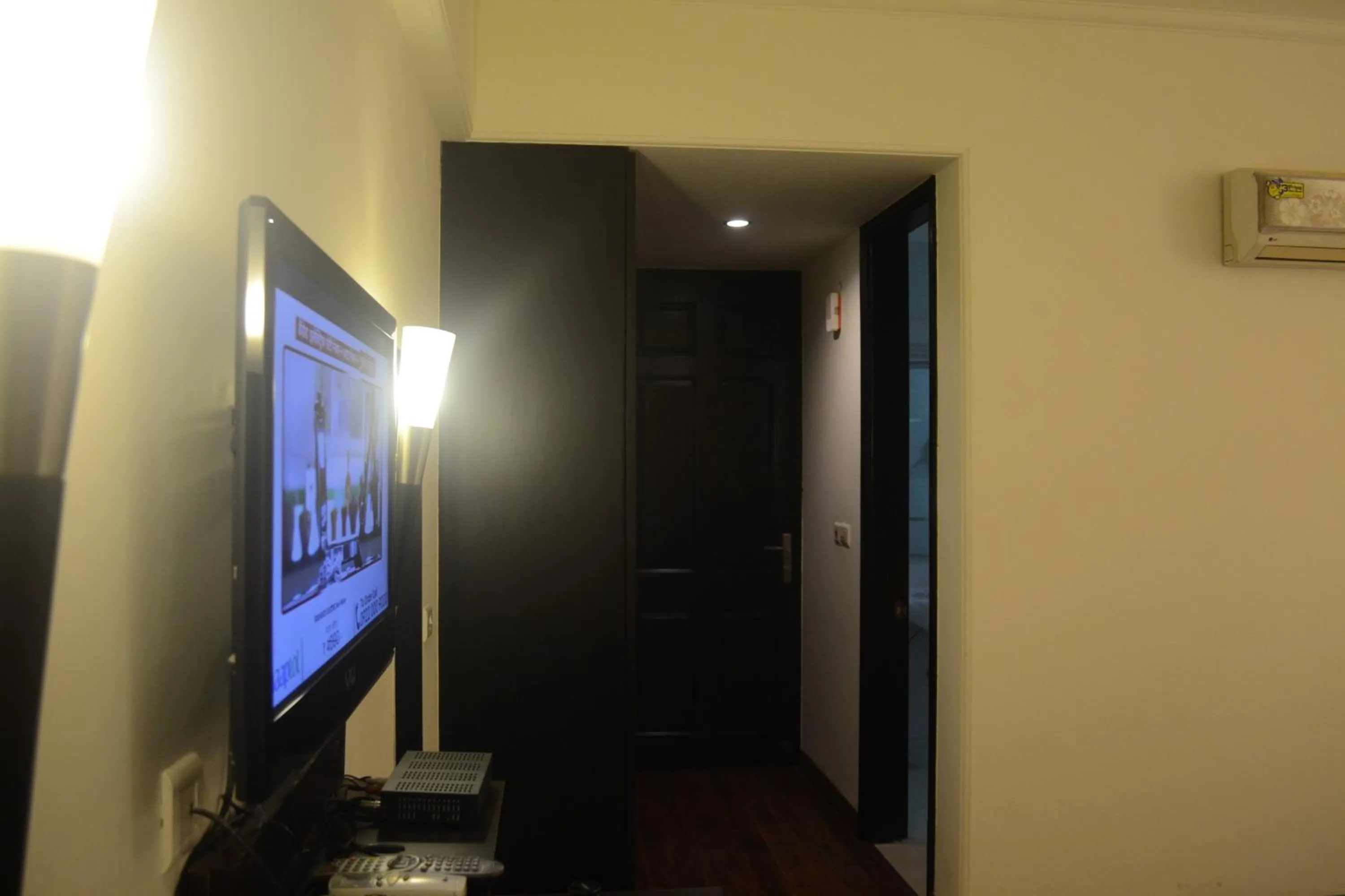 TV and multimedia in La Residence