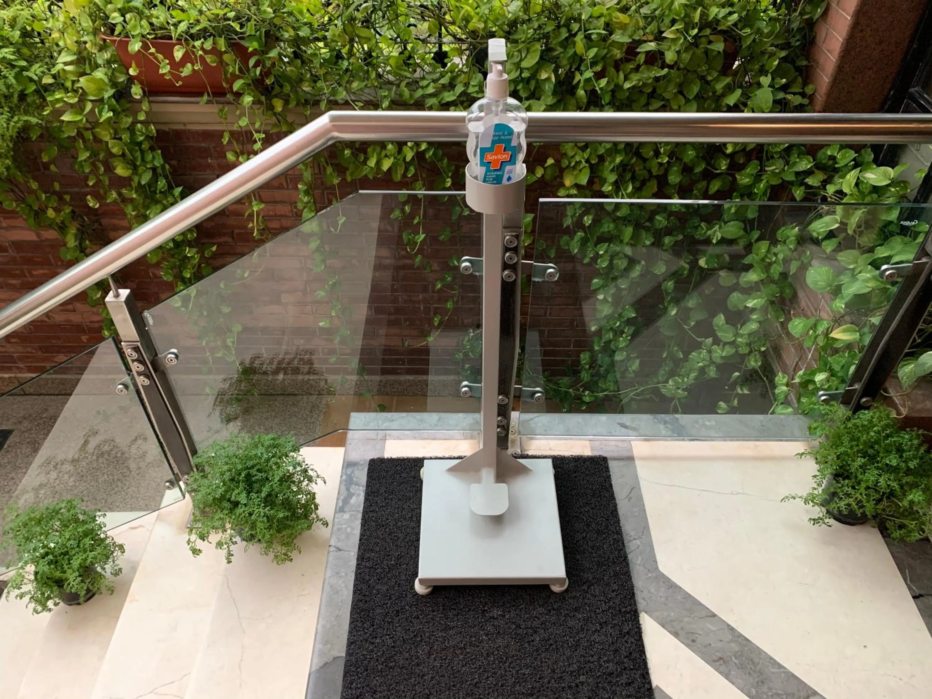 Other in La Residence